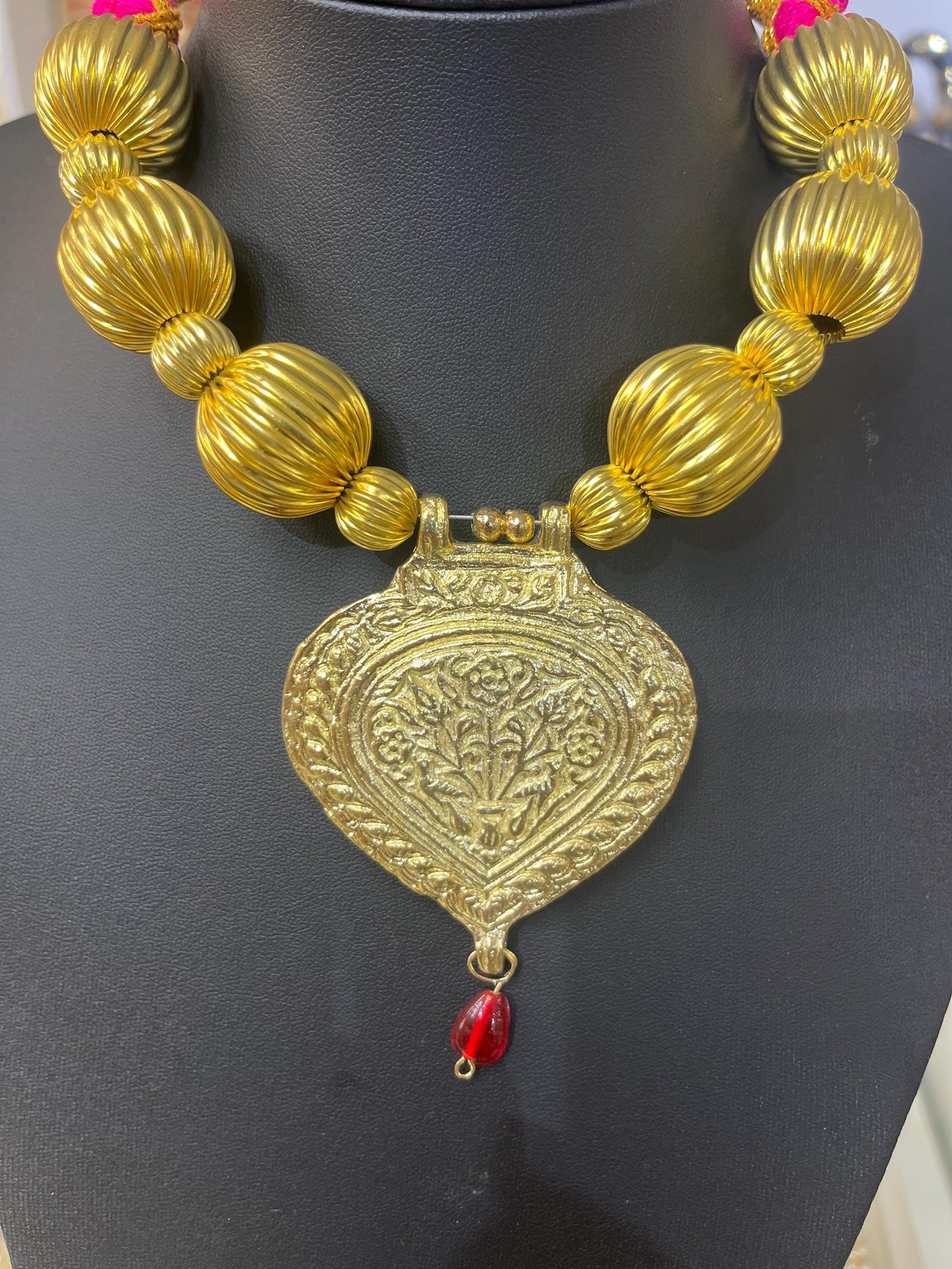 Kaintha Pendant Necklace (Punjabi Folk Cultural Bhangra/ Giddha)