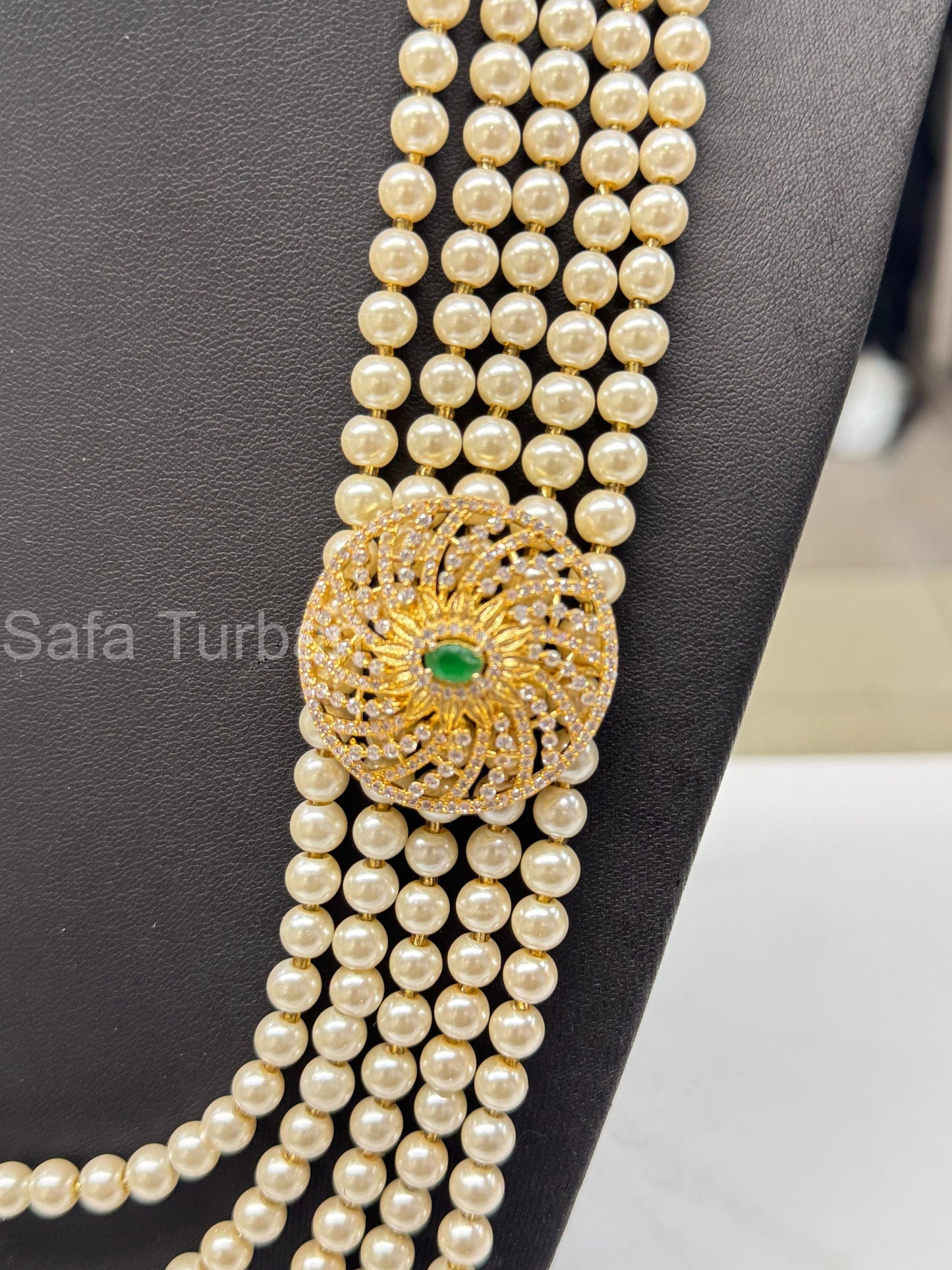 Indian Wedding- Pearl Necklace with Kundan Brooch for Men/Groom for Wedding (5Layers Pearl)