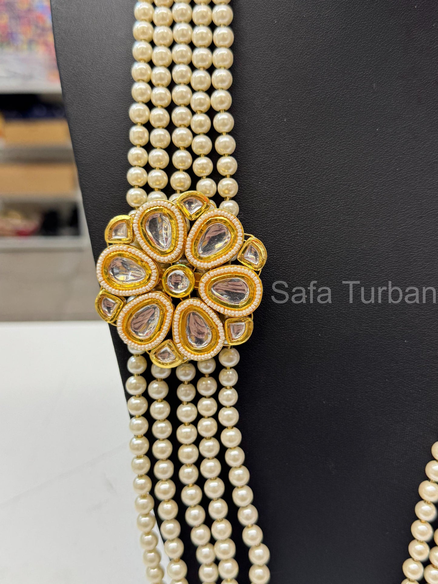 Indian Wedding- Pearl Necklace with Kundan Brooch for Men/Groom for Wedding (5Layers Pearl)