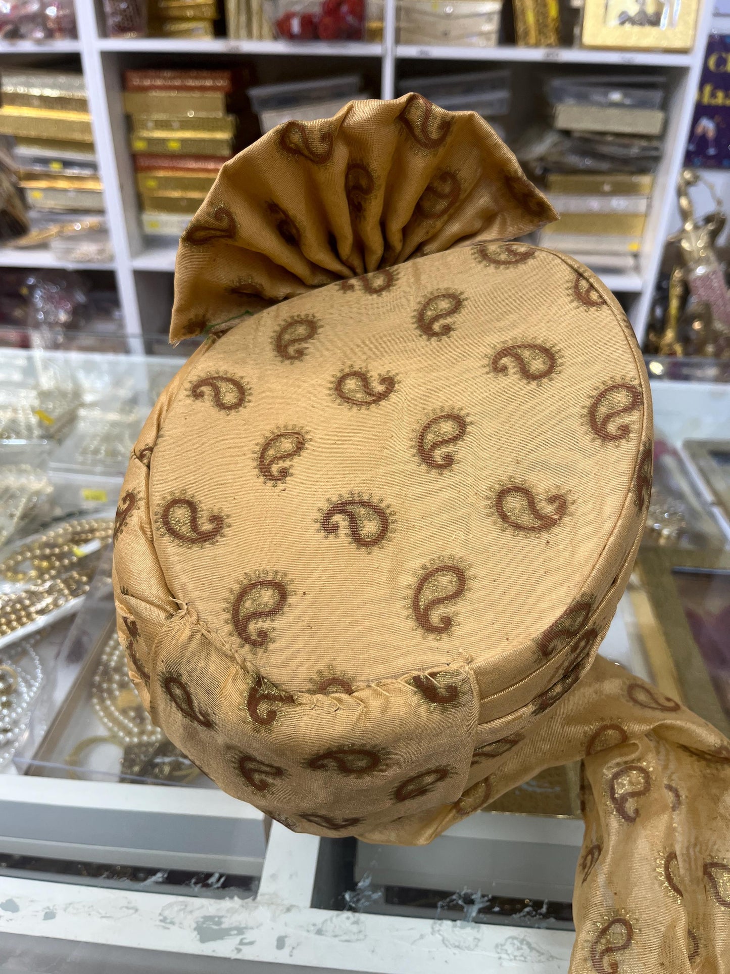 Indian Wedding- Hindu  Safa With Velcro for Baraati/Family Members, Safa Turban/Pagdi/Premade Turban Headwrap for dulha/baraati/Velcro safa