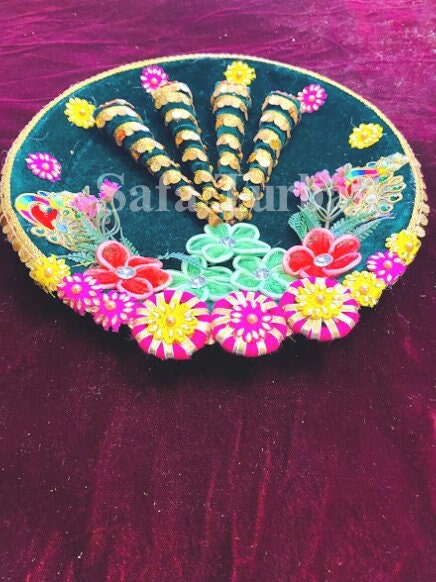 Mehndi Ceremony Platter, Mehndi Décor Mehndi Tray/ Heena Plate for Wedding with 4pc Mehndi Cones