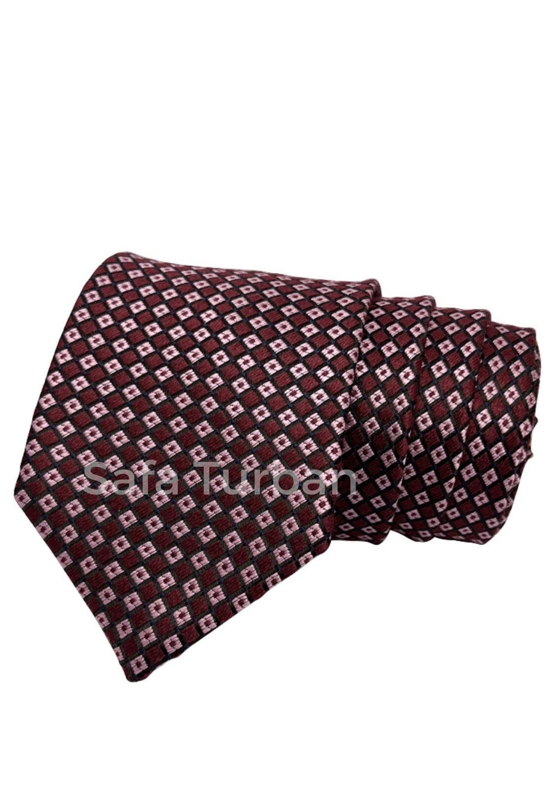 Mens Plaid Micro Self Silk Necktie Gift Set With Pocket Square (Vine, Black and White Combination Colour)