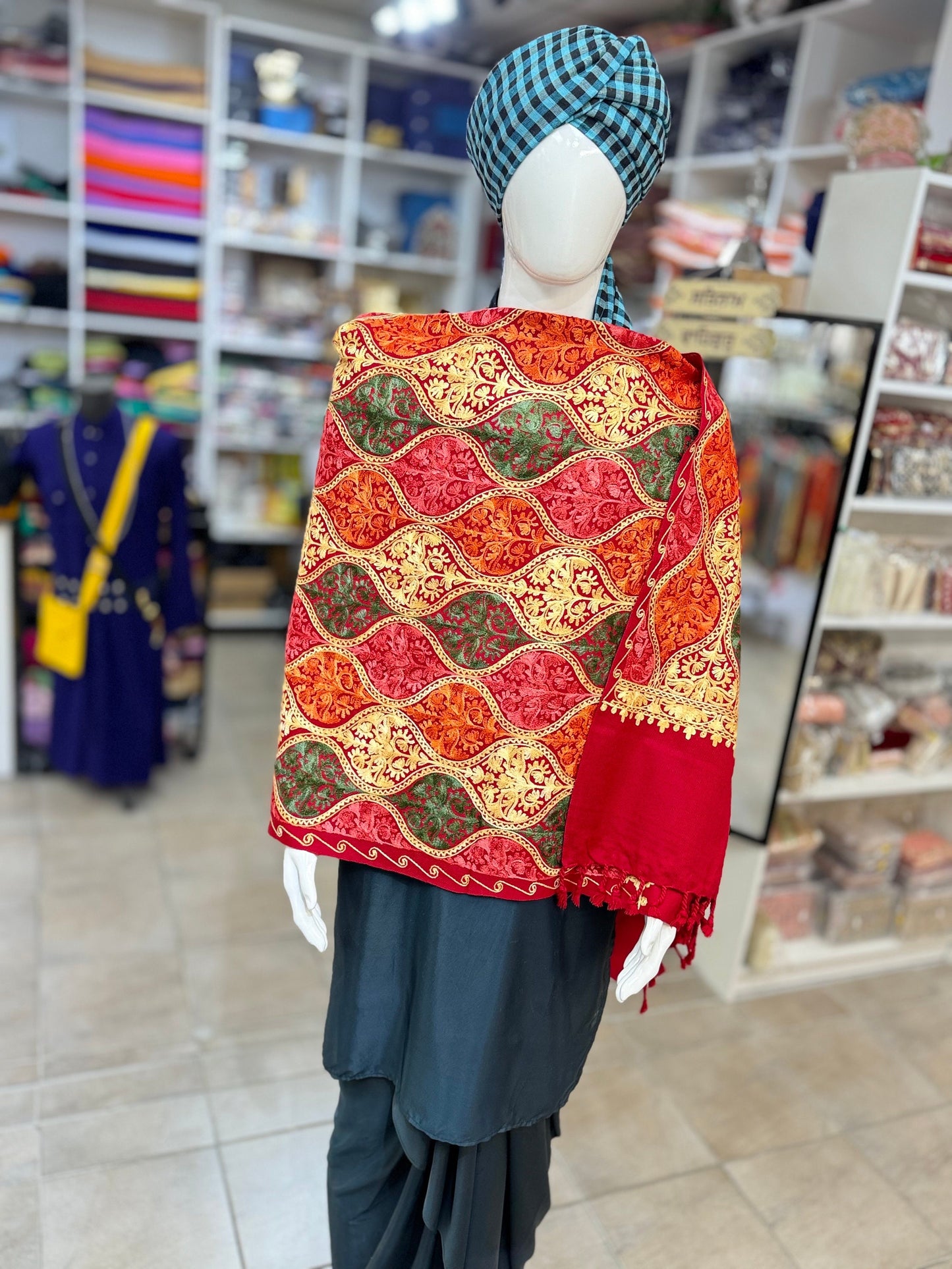 Men & Womens Pashmina Shawl, Unisex Shawl/Scarf/Stole Stylish Print / Shawl for jaggo  in Multicolors