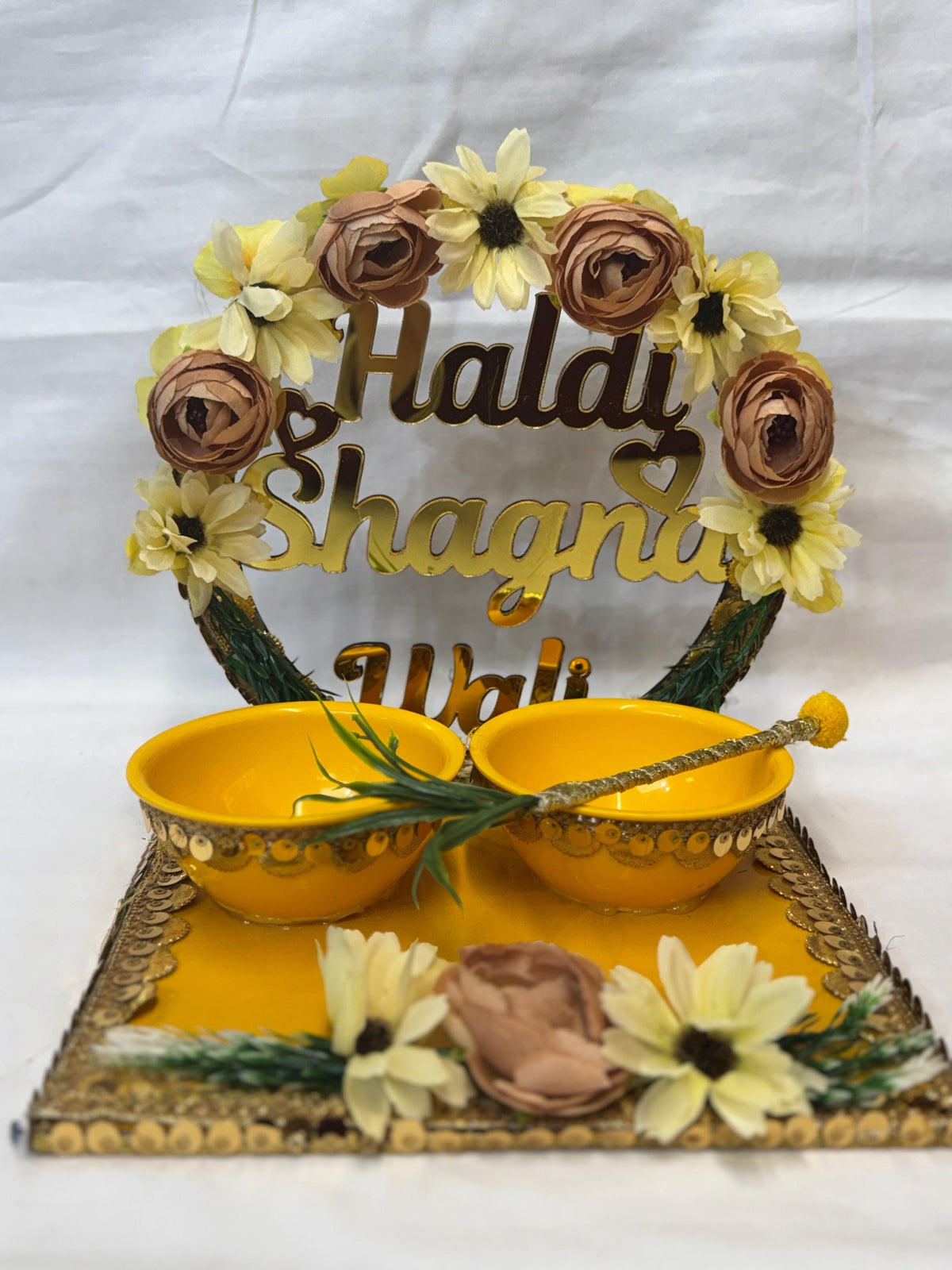Wedding Accessories- Bride/Groom Mayian/ Haldi/ Maiyan/ Vatna Ceremony-Decorative  Wooden board and  2Bowls
