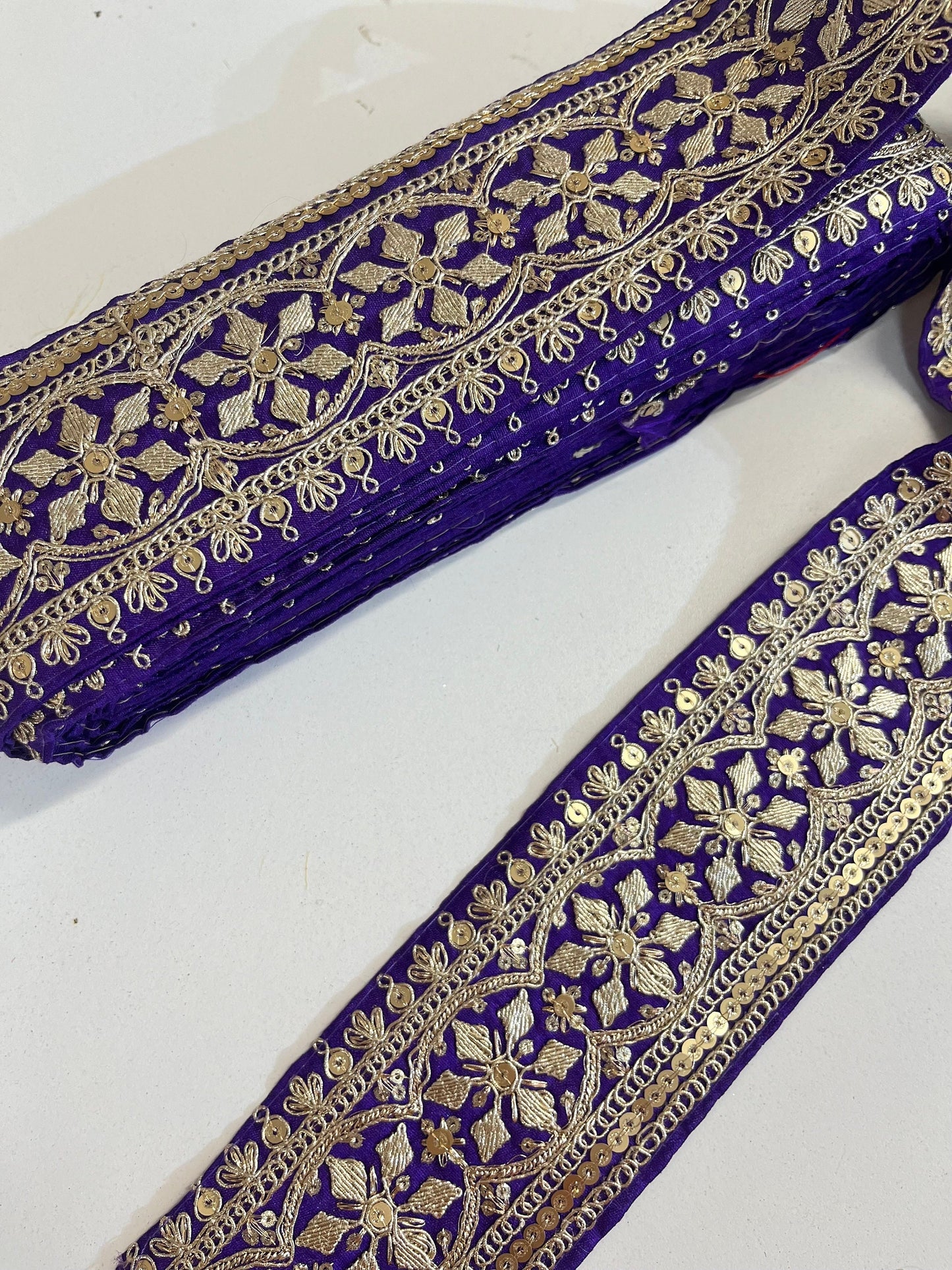 2.75" (inch) width Highlight Border Lace for Dresses, Sarees, Lehenga, Suits, Blouses, Dupatta, Chunri, and Craft (9 meters roll)