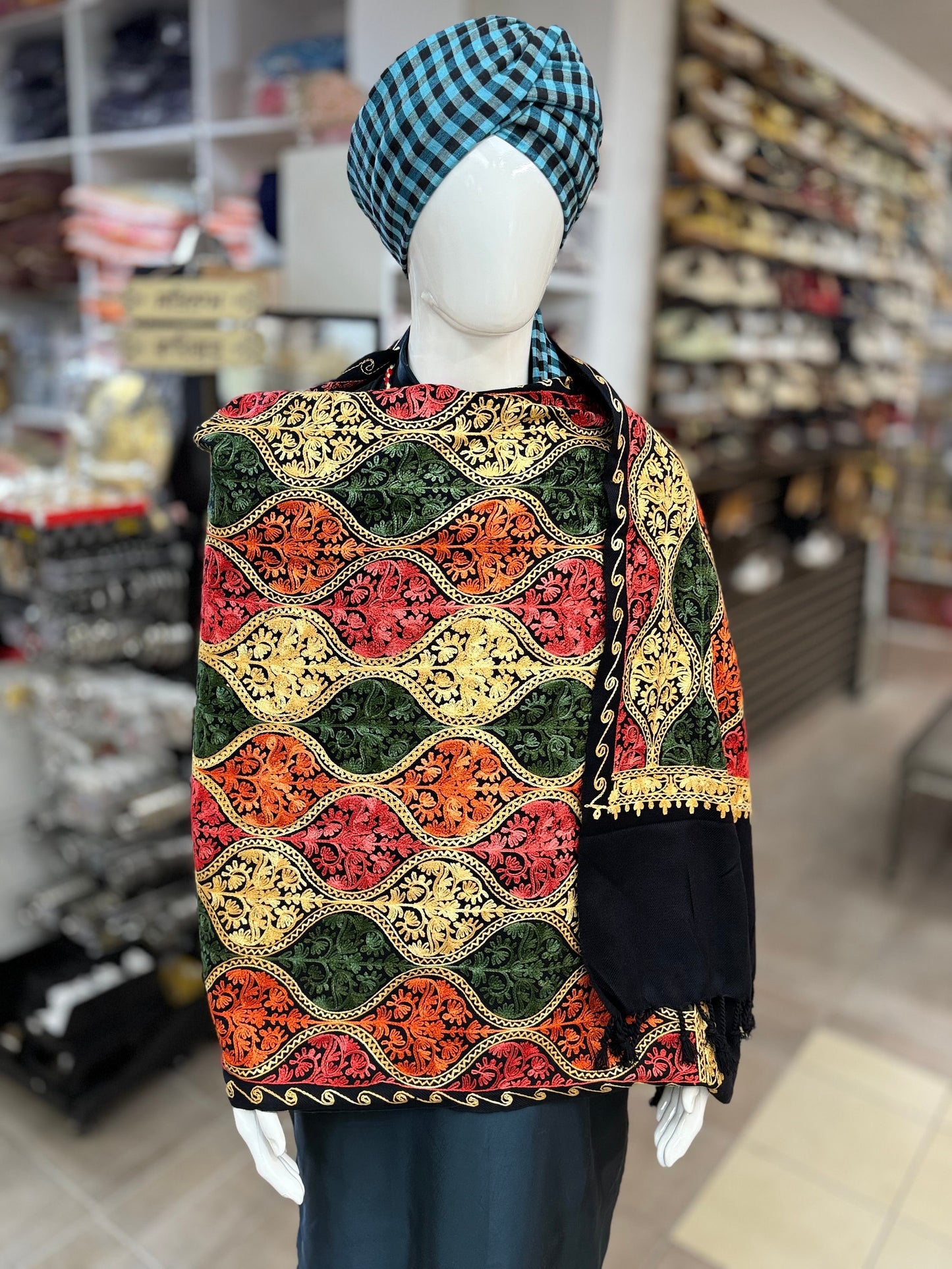 Men & Womens Pashmina Shawl, Unisex Shawl/Scarf/Stole Stylish Print / Shawl for jaggo  in Multicolors