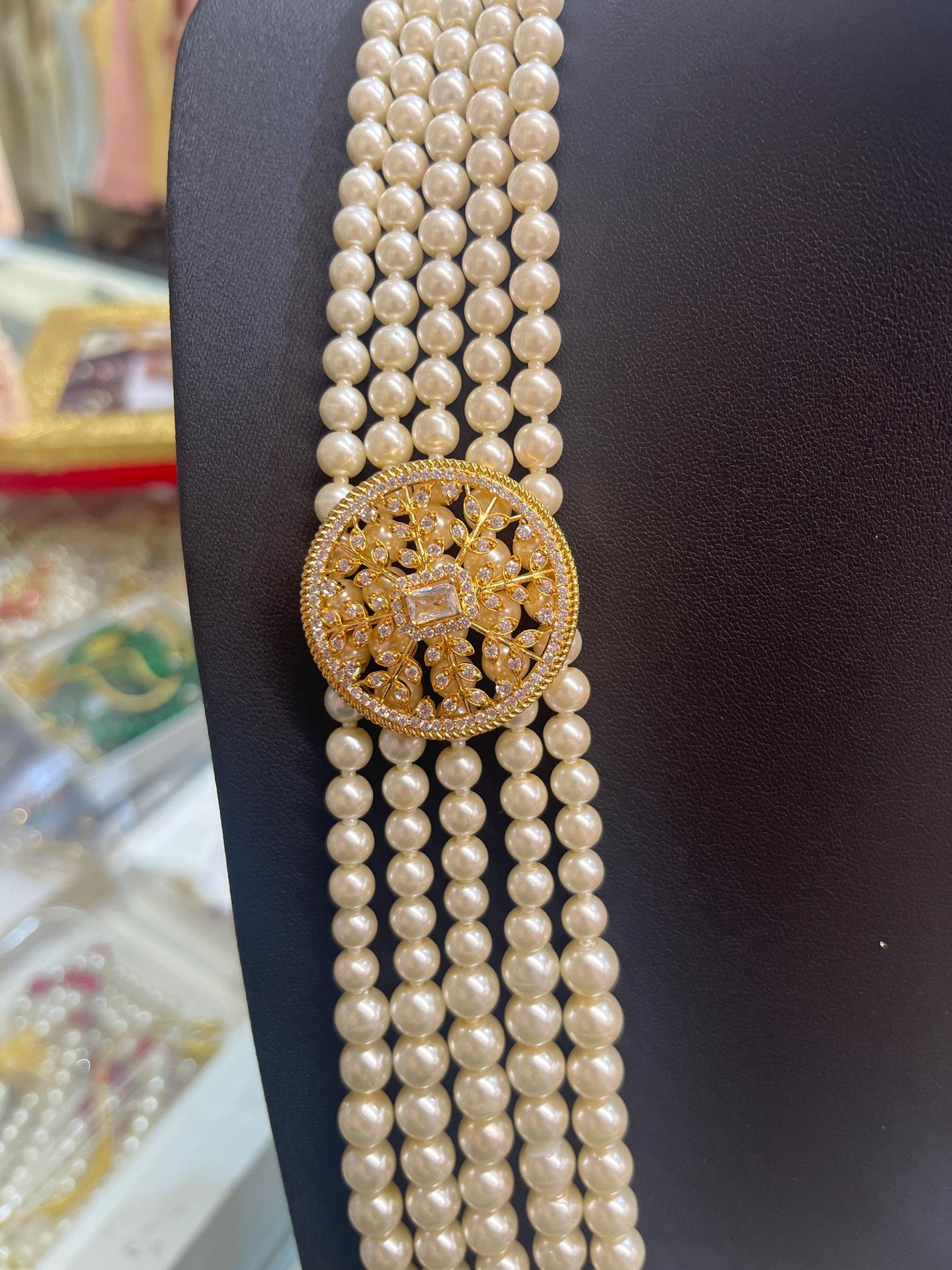 Indian Wedding- Pearl Necklace with Brooch for Men/Groom for Wedding (CreamBeads)