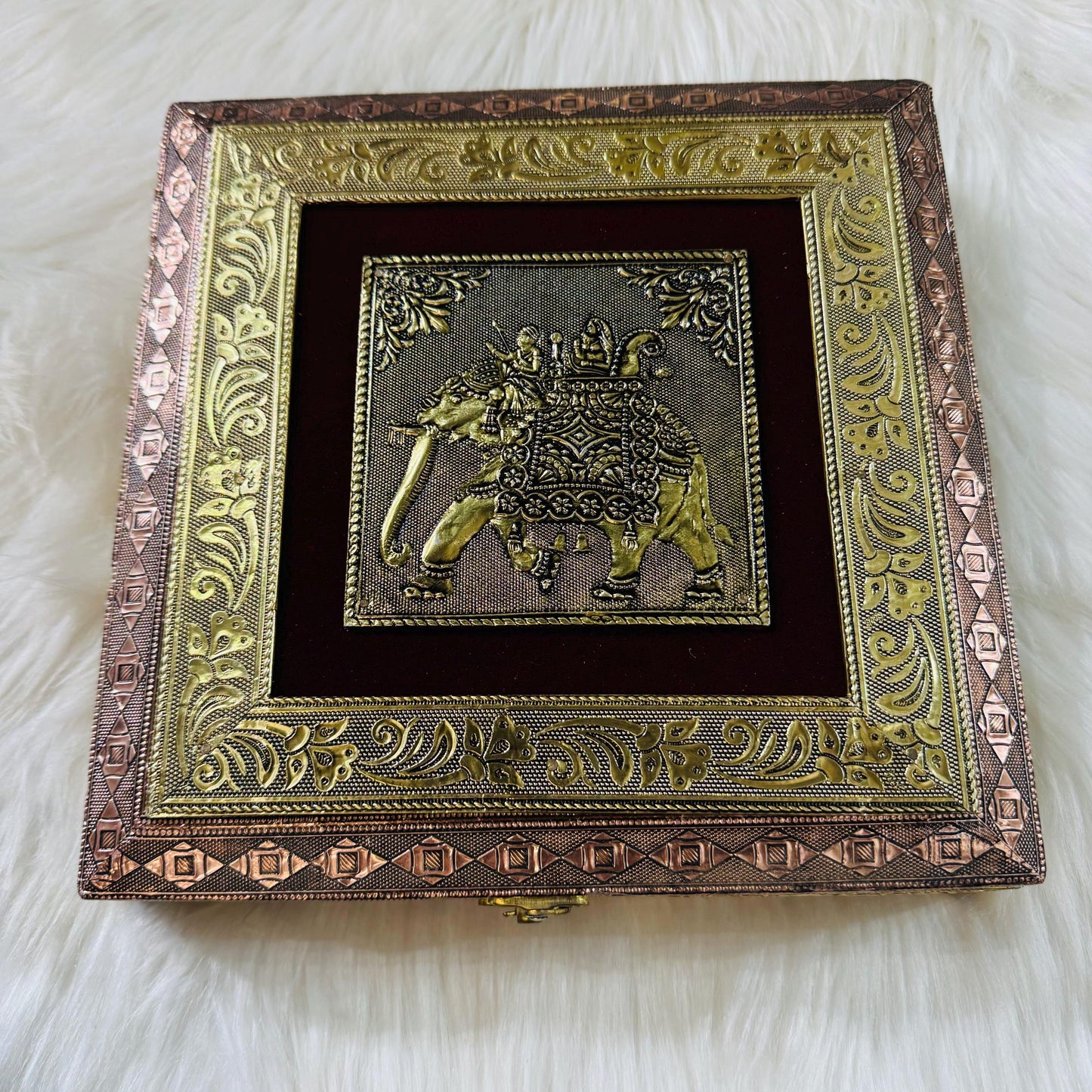 Decorative  Heavy Wooden  Handicraft Empty Dry Fruit Gift Box/Gifting Box/Wedding Box/four section
