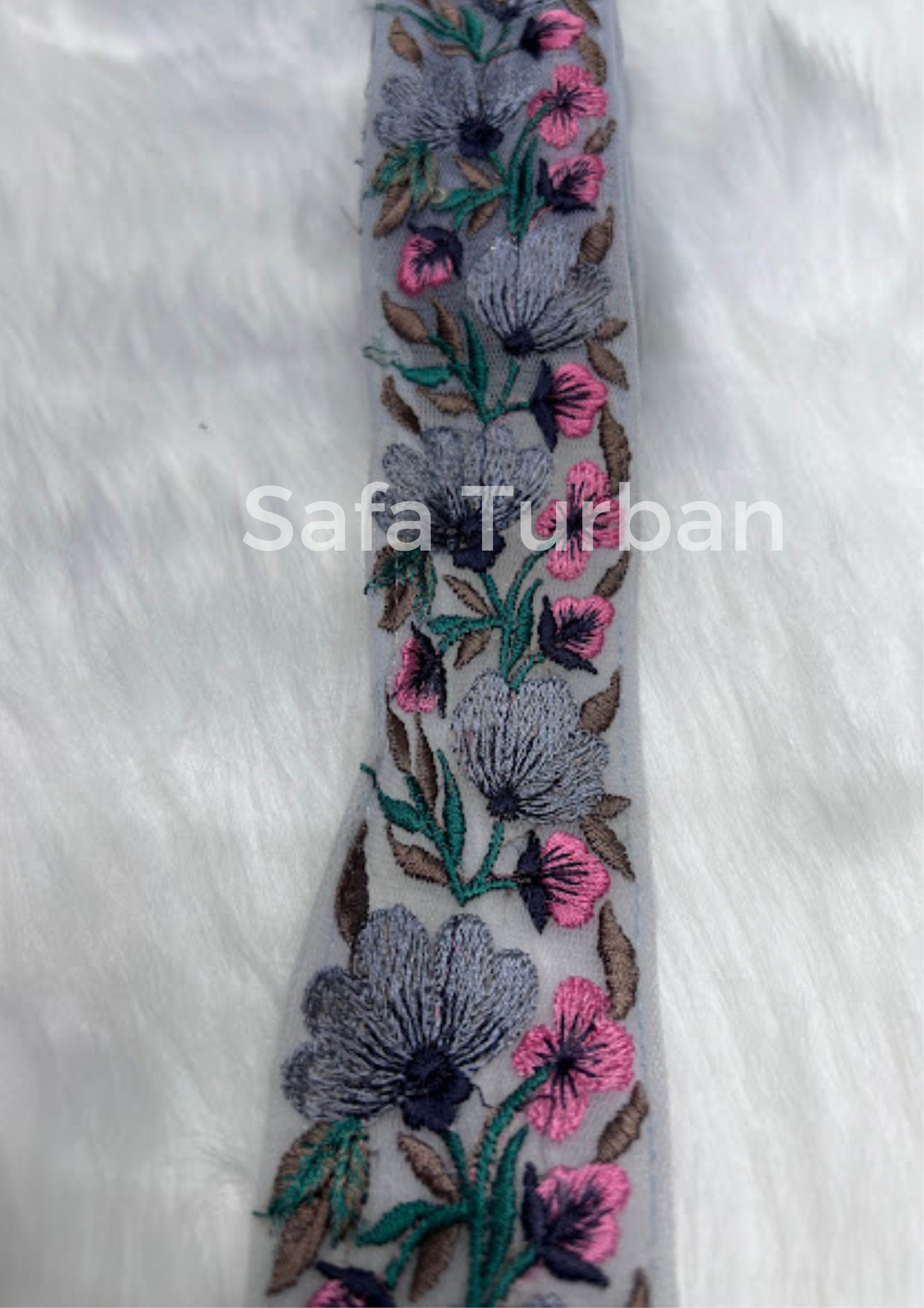 Highlight Border Lace for Dresses, Sarees, Lehenga, Suits, Blouses, Dupatta, Chunri, and Craft (1.80" wide)