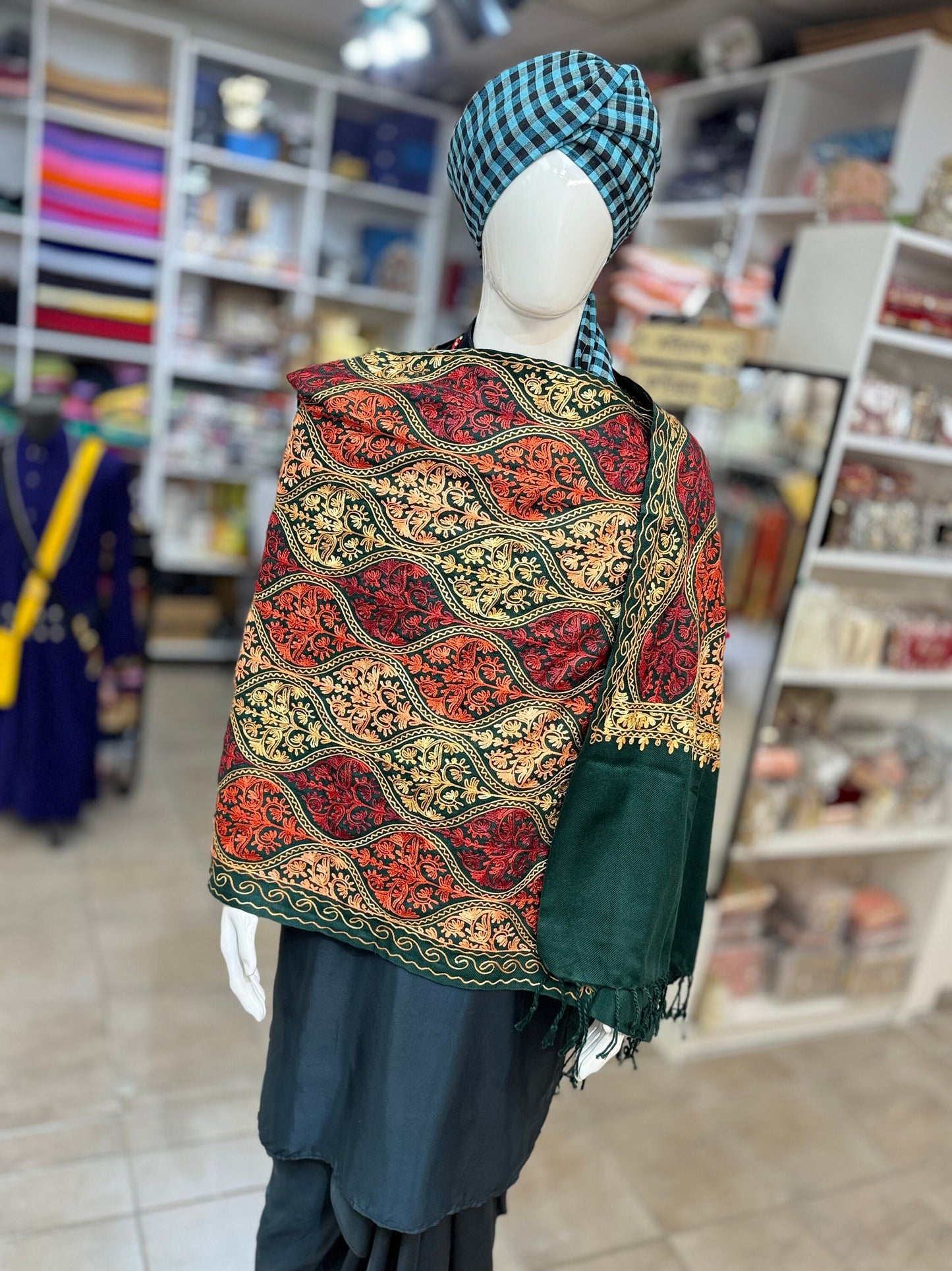 Men & Womens Pashmina Shawl, Unisex Shawl/Scarf/Stole Stylish Print/ Shawl For Jaggo in Multicolors