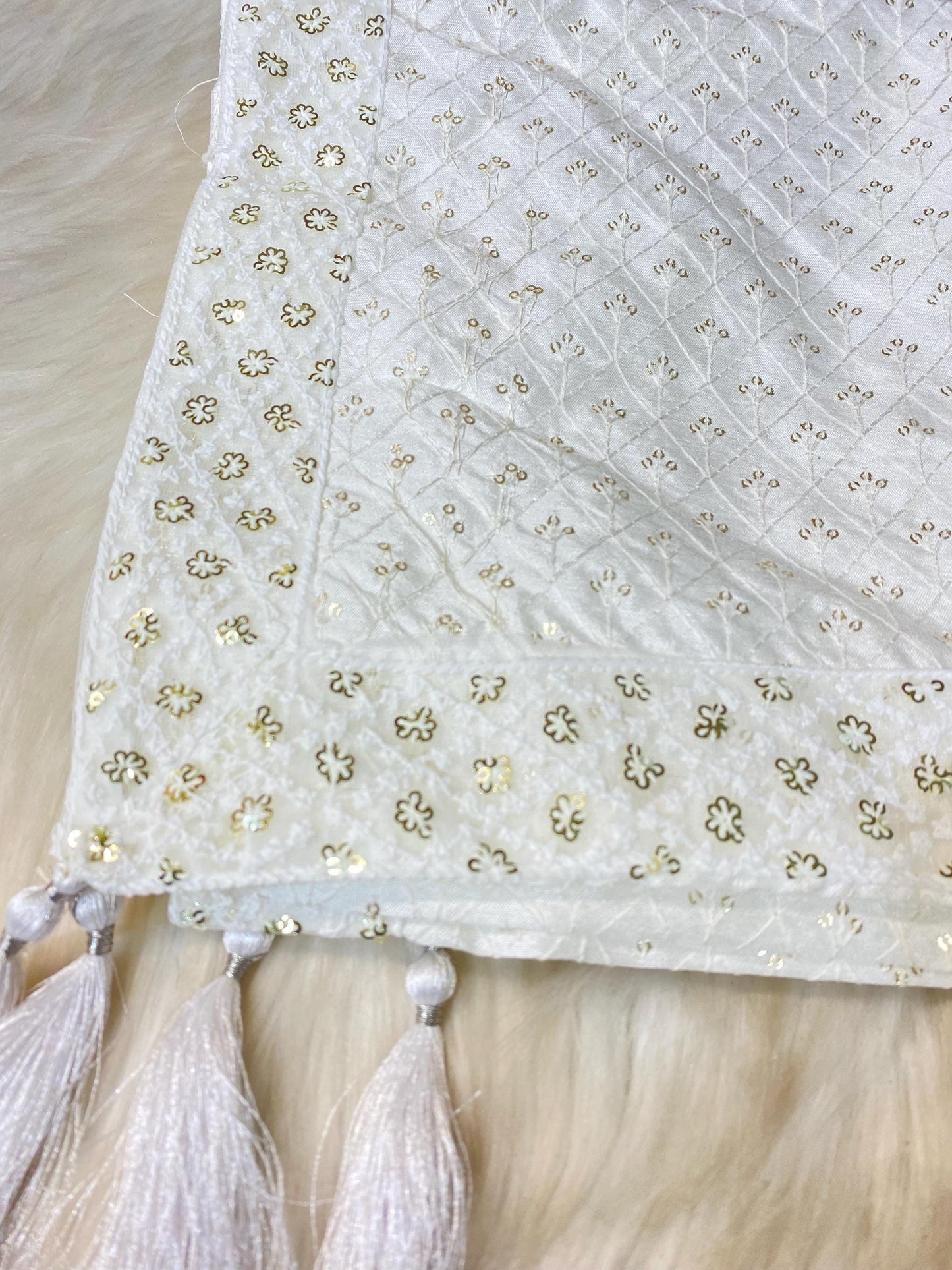 Groom Wedding Turban-Off White Chiffon Turban with Palla- Safa Turban/Premade Turban/ Wedding Safa/Turban/Pagdi for Men (Groom)/ Thalapa
