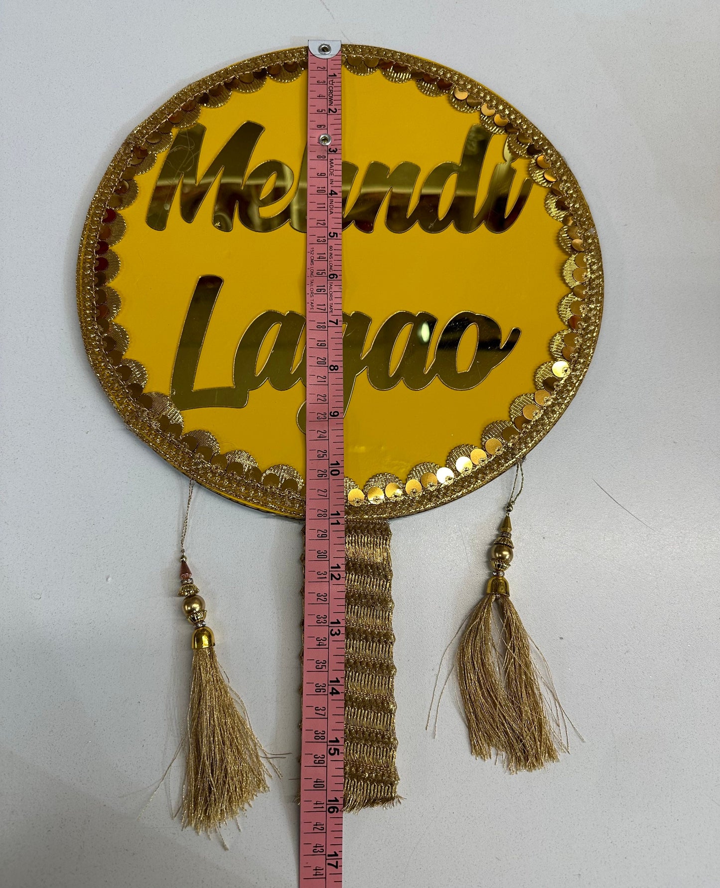 Wedding Sign, “Mehndi Lagao”/wedding props/wedding decorations