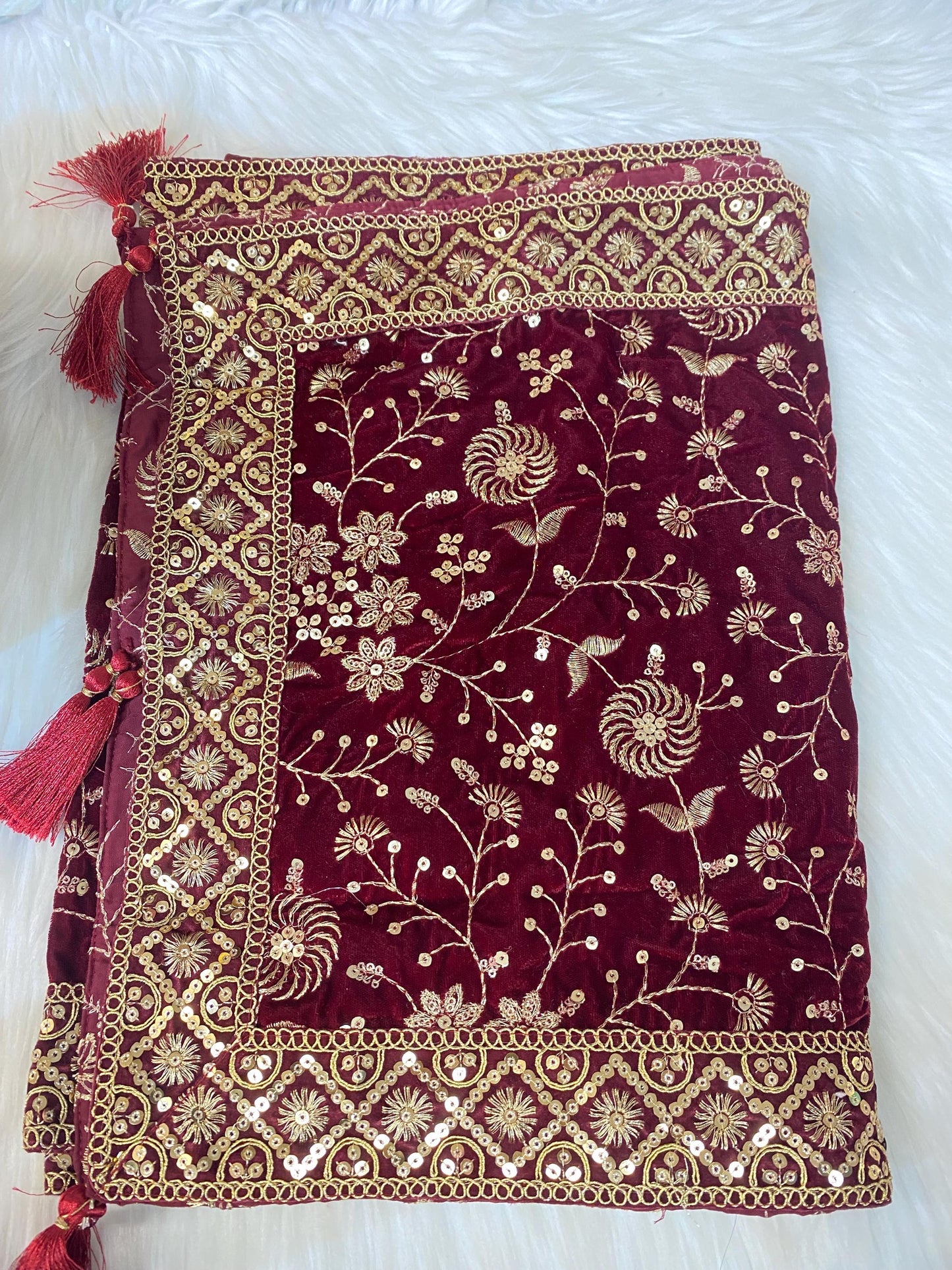 Groom Wedding Turban-Red Velvet Turban with Shawl- Safa Turban/Pagdi/Premade Turban/ Wedding Safa/Turban/Pagdi for Men (Groom)