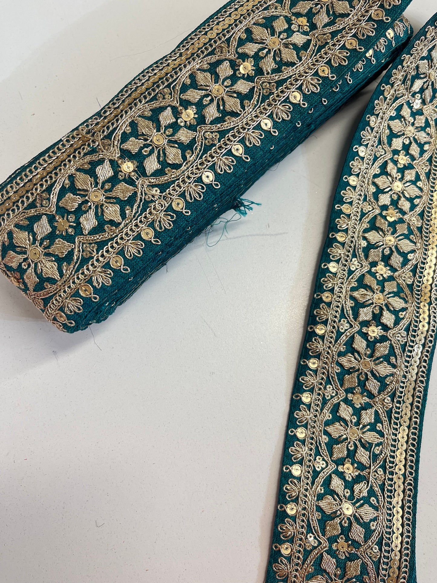 2.75" (inch) width Highlight Border Lace for Dresses, Sarees, Lehenga, Suits, Blouses, Dupatta, Chunri, and Craft (9 meters roll)