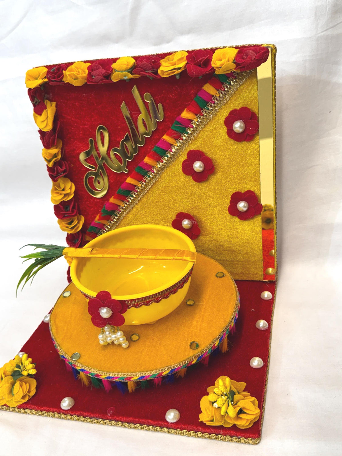 Wedding Accessories- Bride/Groom Mayian/ Haldi/ Maiyan/ Vatna Ceremony- Plate and Bowl