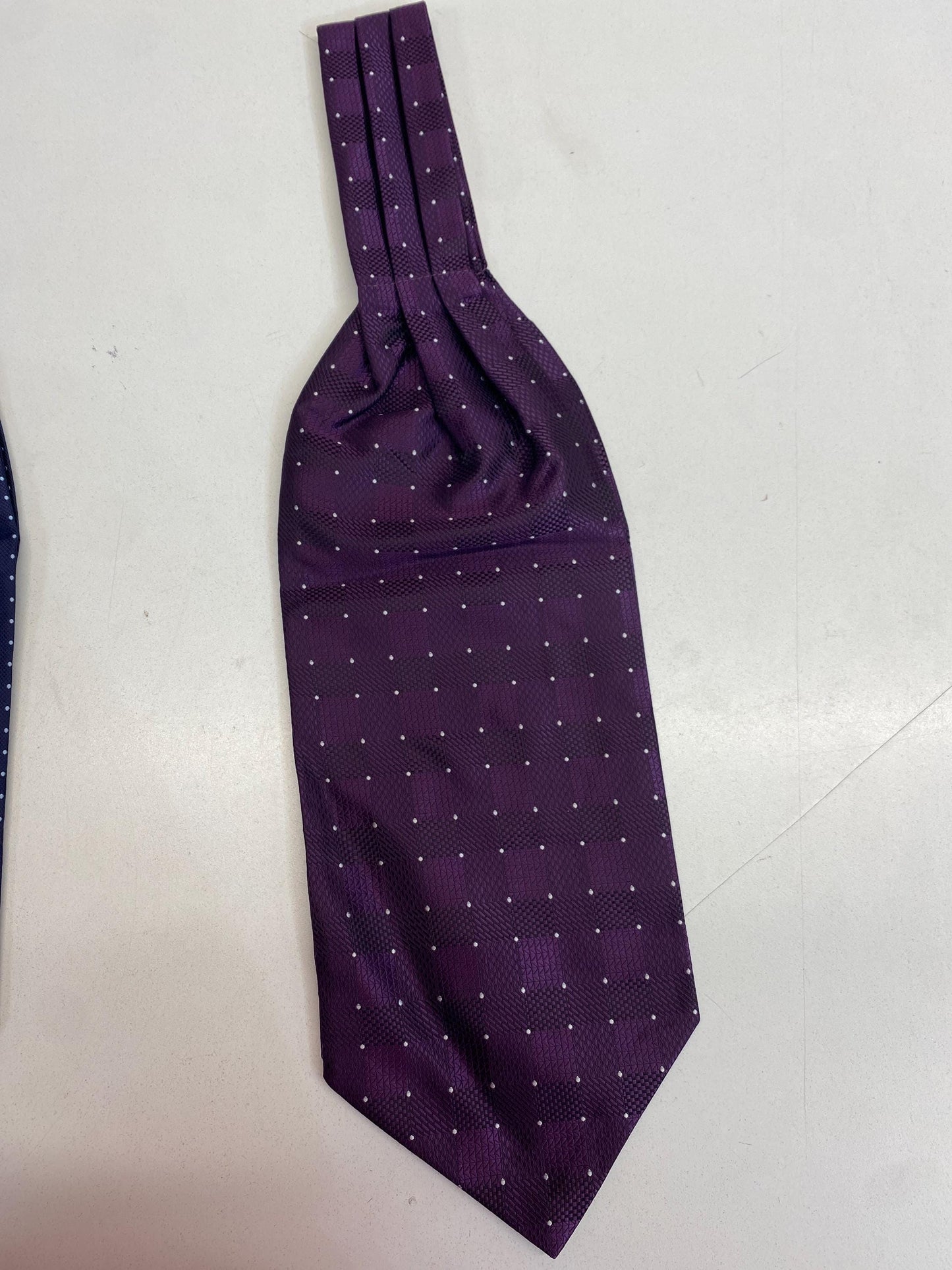 Silk Cravat Woven II Ascot Tie II Pocket Square