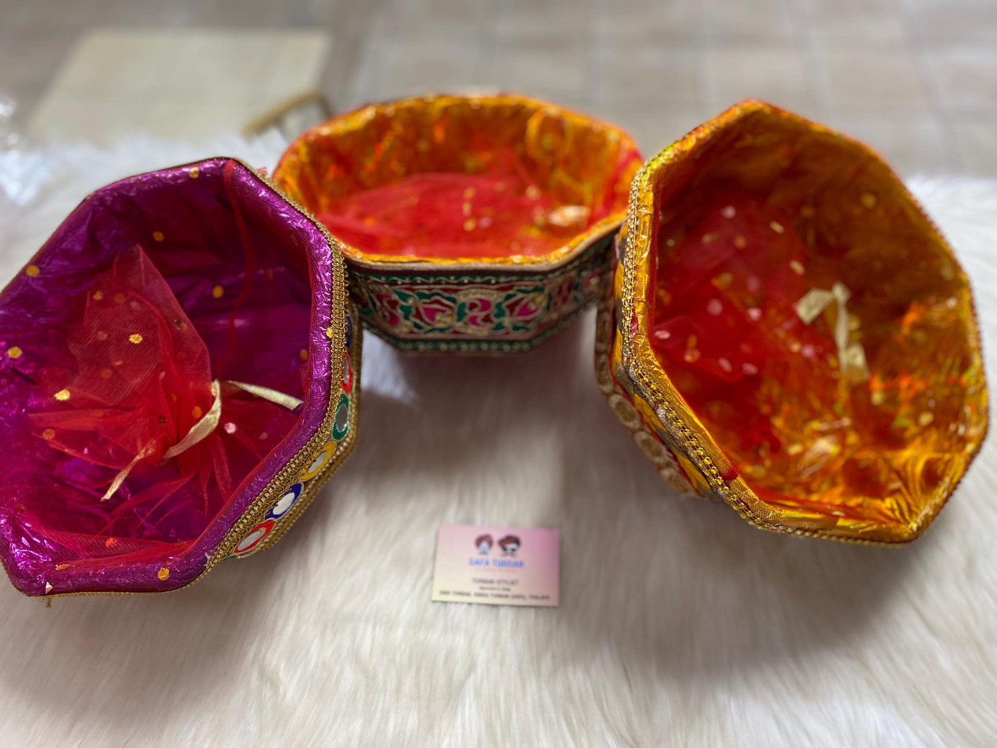 Decorative Net Multicoloured Fruit basket (Mix and Match colour)