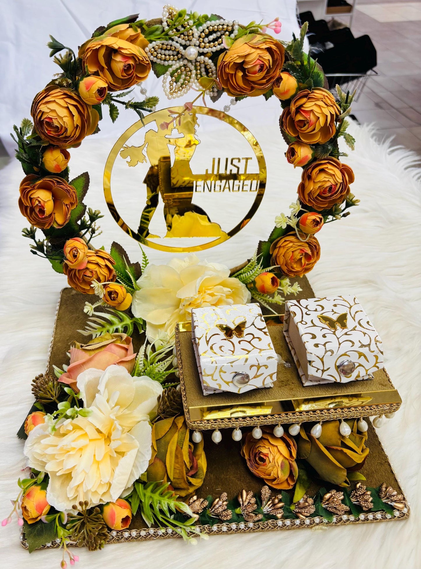 Decorative Engagement Round Ring Platter/ Hand Crafted Decorative Platter For Ring Ceremony/Ring Tray/Ring Box