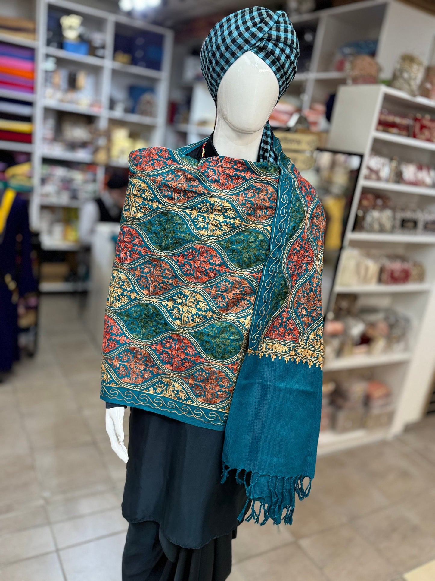Men & Womens Pashmina Shawl, Unisex Shawl/Scarf/Stole Stylish Print/ Shawl For Jaggo in Multicolors