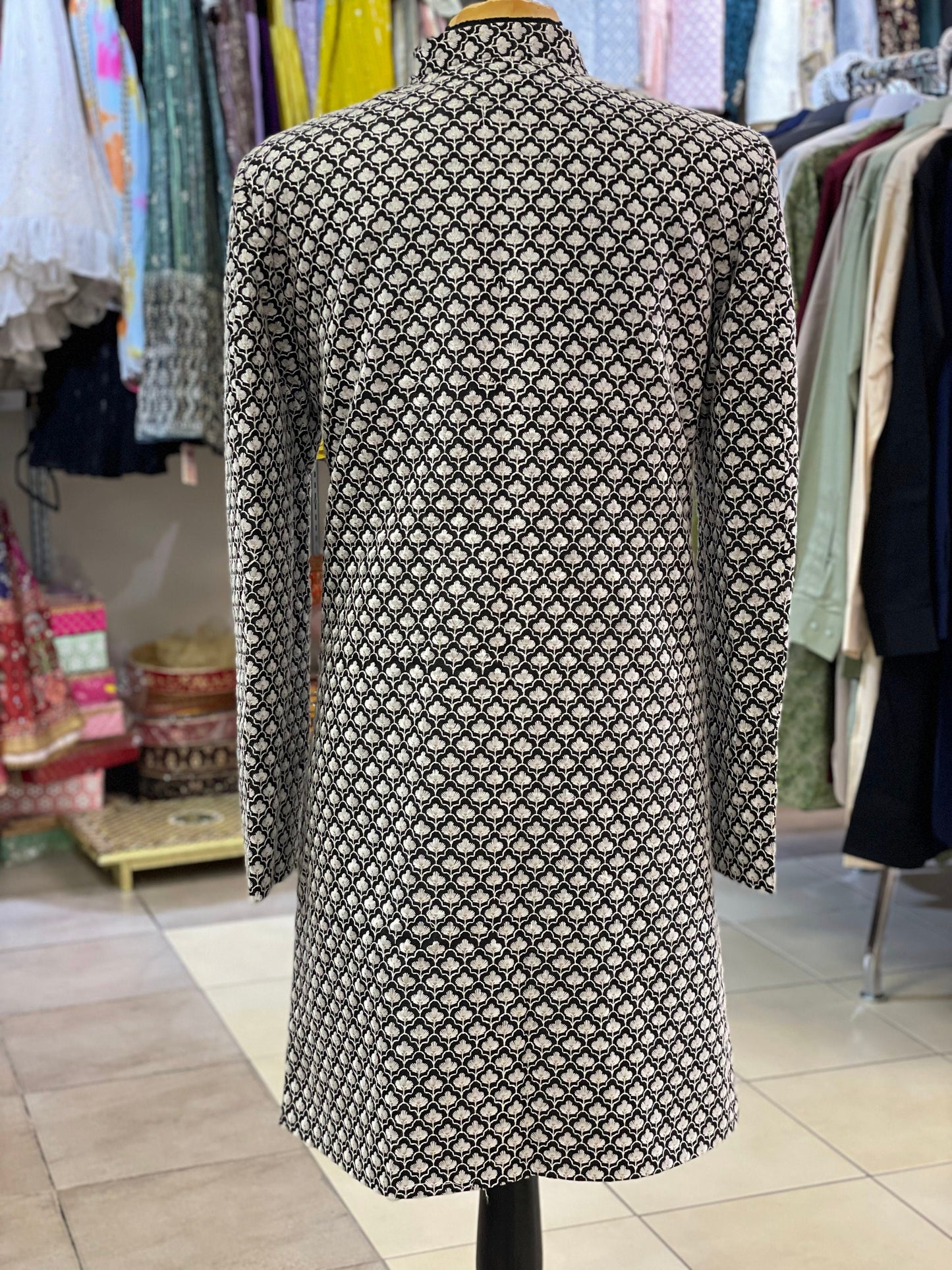 Designer Black & White Indo Western Coat For Men With Fine Embroidery