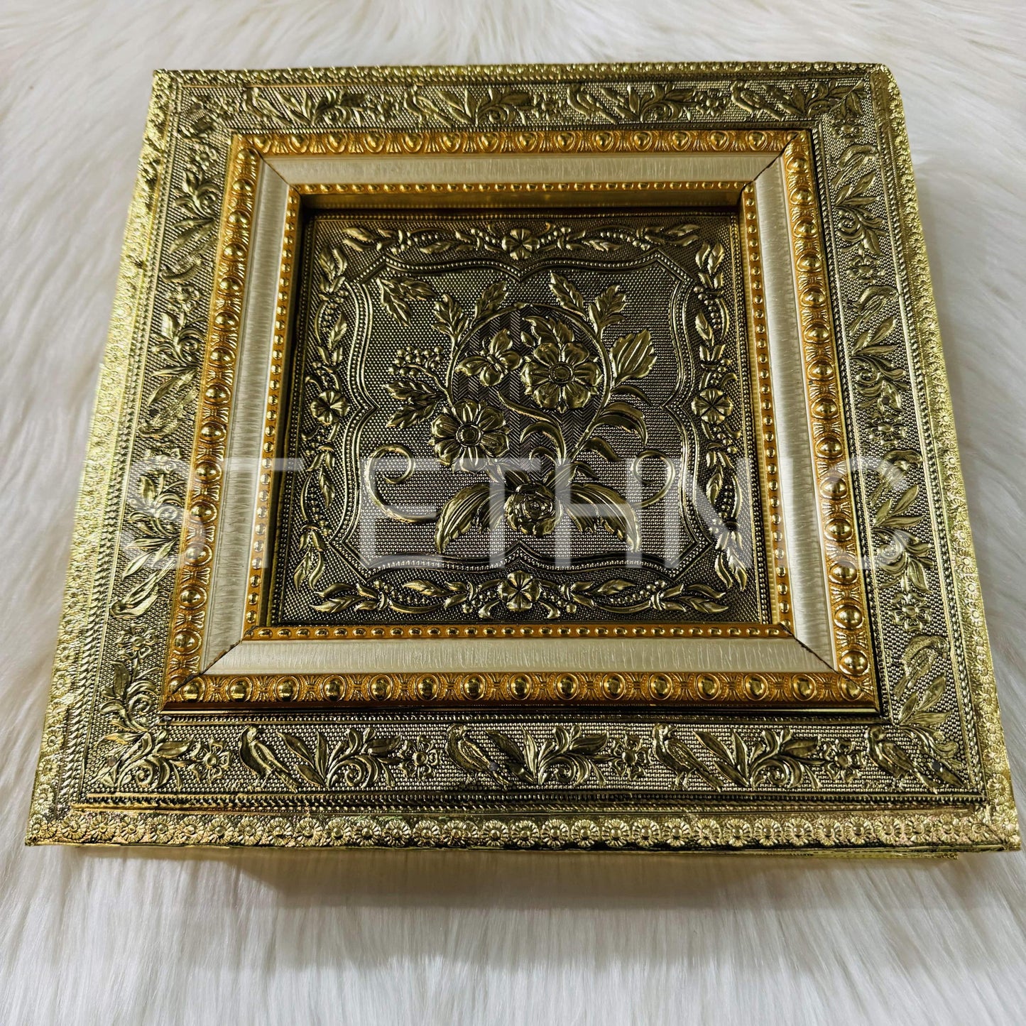 Decorative  Heavy Wooden  Handicraft Empty Dry Fruit Gift Box/Gifting Box/Wedding Box/Six sectional Box
