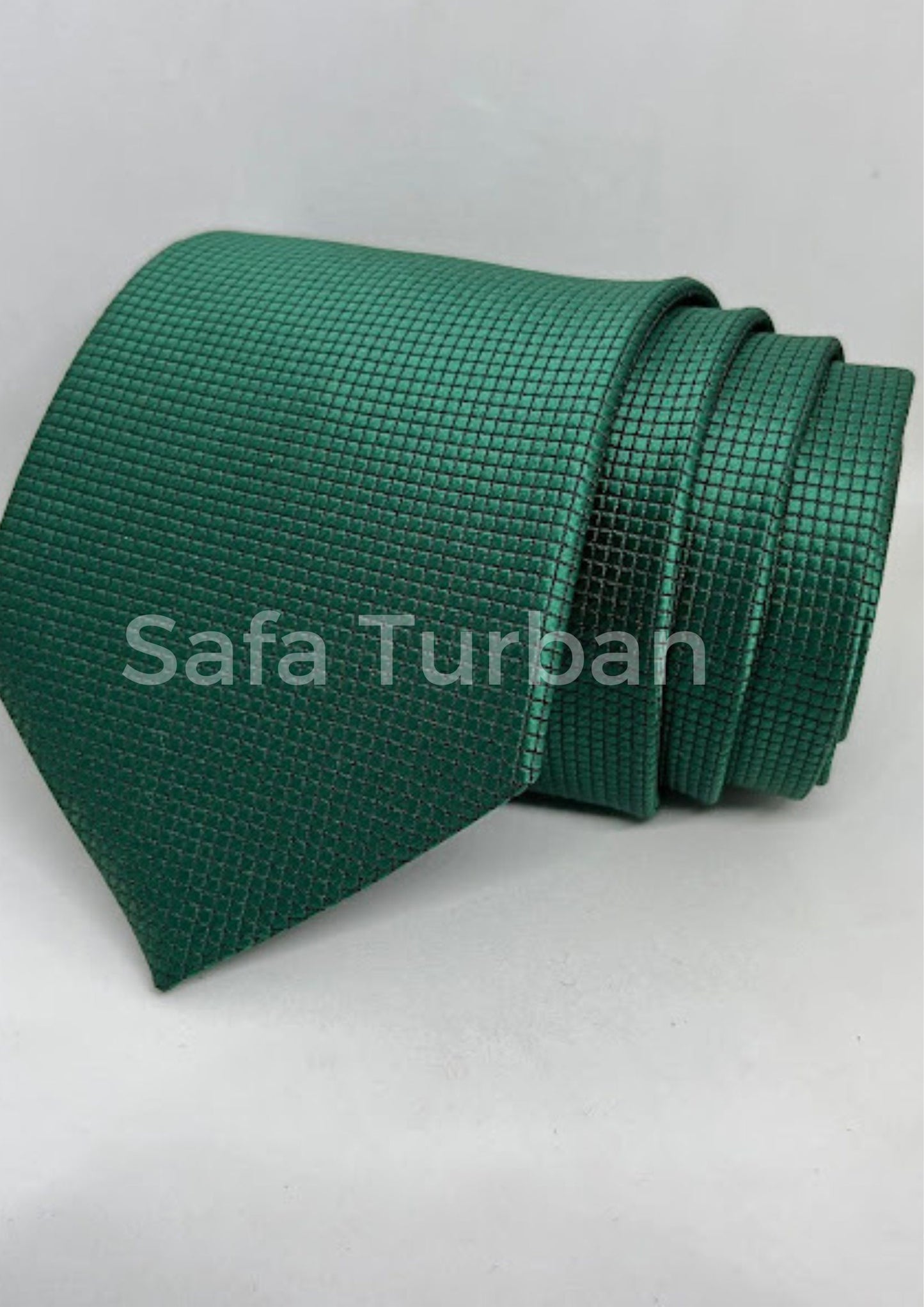 Mens Plaid Micro Self Silk Necktie Gift Set With Pocket Square (Green Colour)