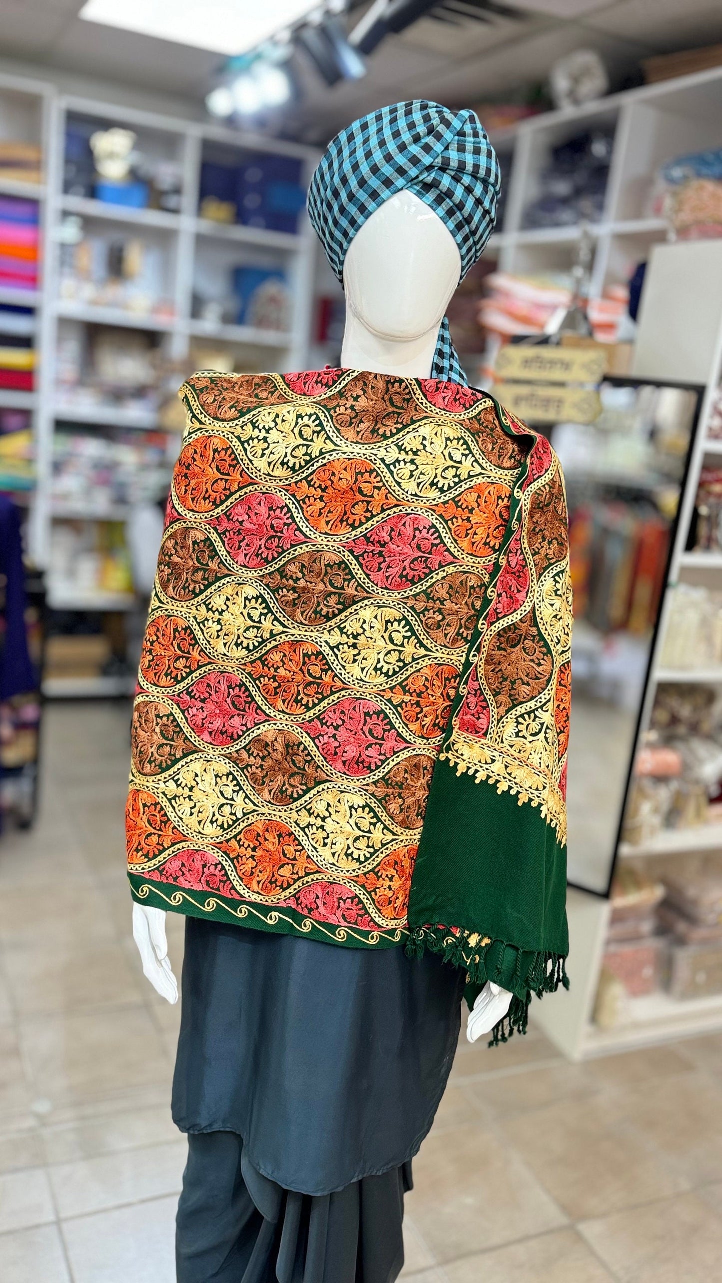 Men & Womens Pashmina Shawl, Unisex Shawl/Scarf/Stole Stylish Print / Shawl for jaggo  in Multicolors