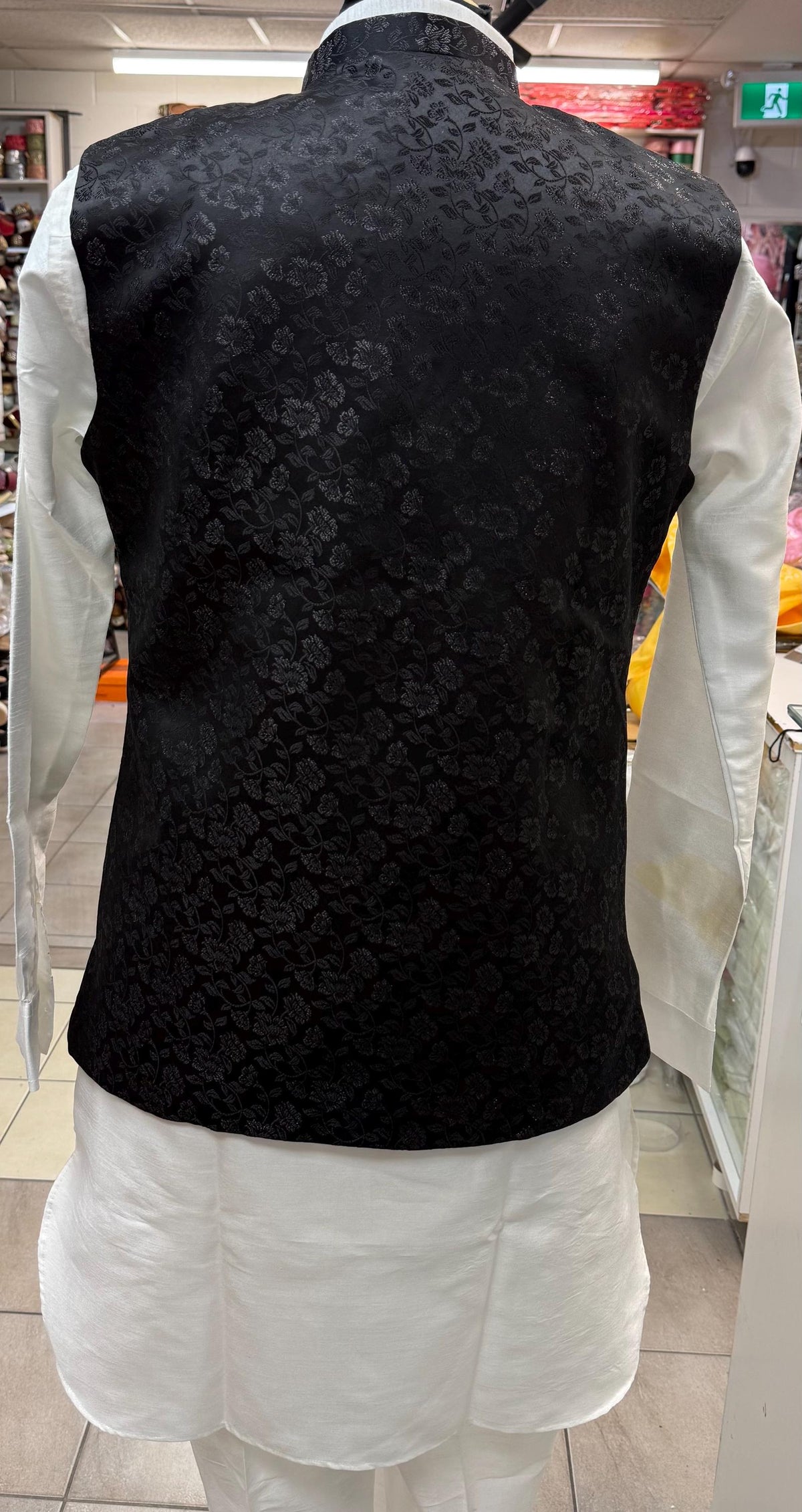 Designer Black Men Vests- Men Vests- Wedding Vest, Kurta Pajama Vest, Prom Party Dress, Casual Wear (Size available 38,40,42,44,46)