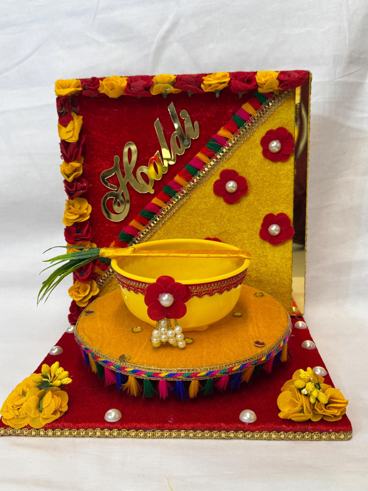 Wedding Accessories- Bride/Groom Mayian/ Haldi/ Maiyan/ Vatna Ceremony- Plate and Bowl