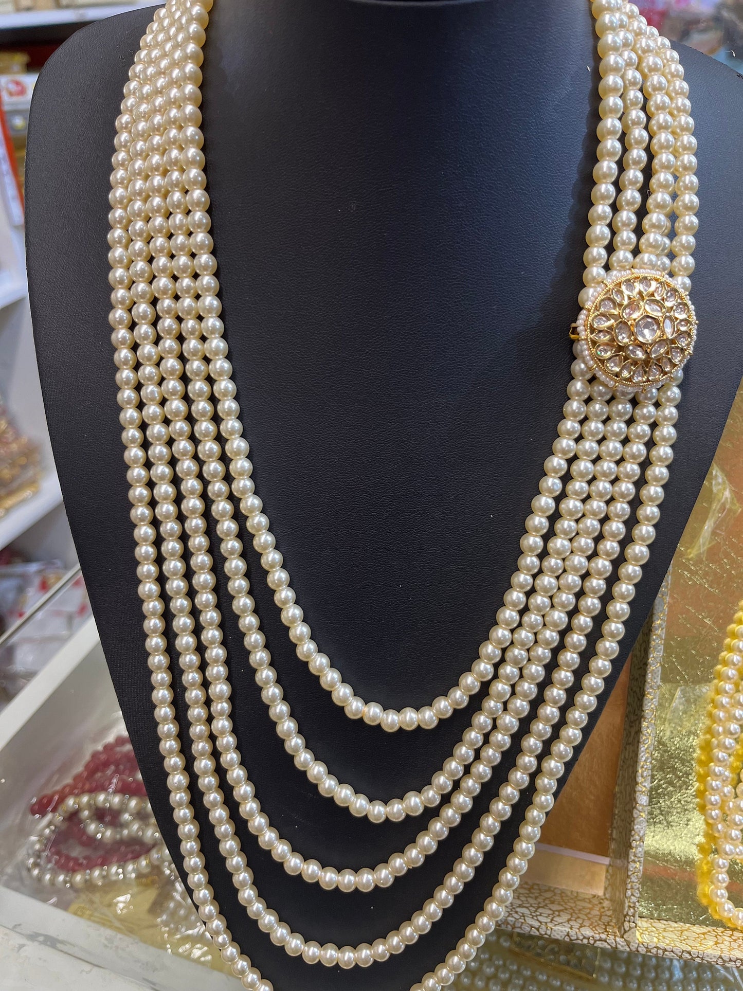 Kalgi  and Pearl Necklace- Paachi Kundan Kalangi/Kalgi, Pearl Necklace with Kundan Brooch for Men's Safa/Groom Pagdi