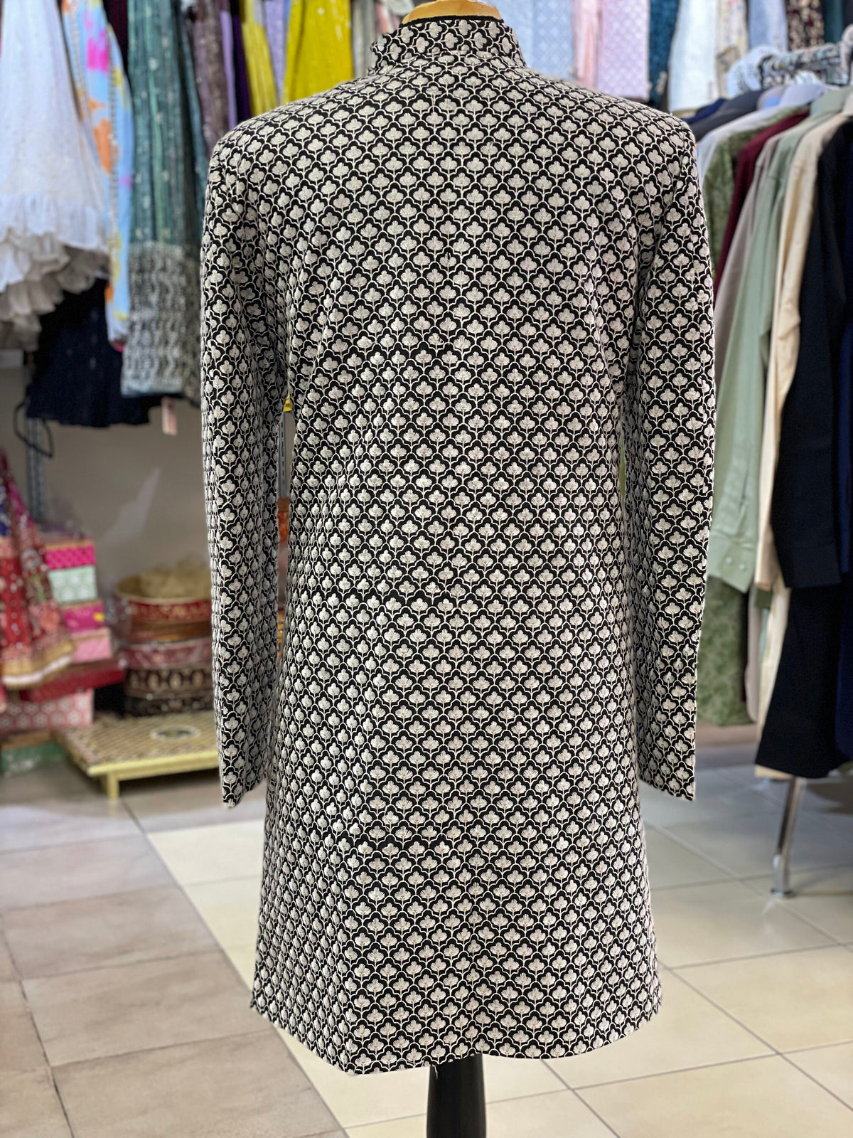 Designer Black & White Indo Western Coat For Men With Fine Embroidery