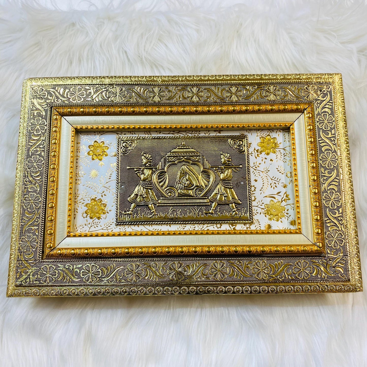 Decorative  Heavy Wooden  Handicraft Empty Dry Fruit Gift Box/Gifting Box/Wedding Box (empty box only)