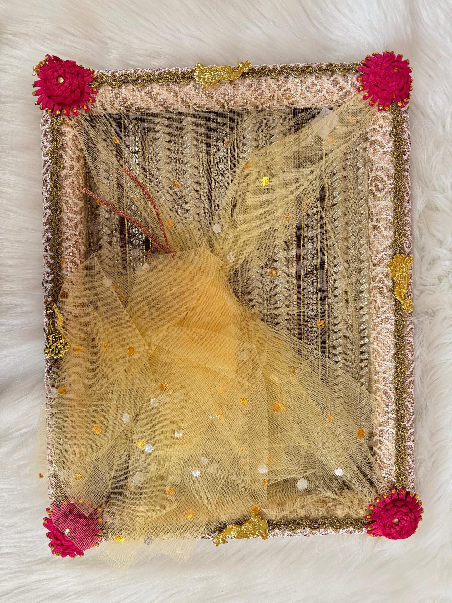 Gifting Best Wishes Wedding/Shagun Tray/Gift/Packing Tray/Decorative Tray with Golden Work