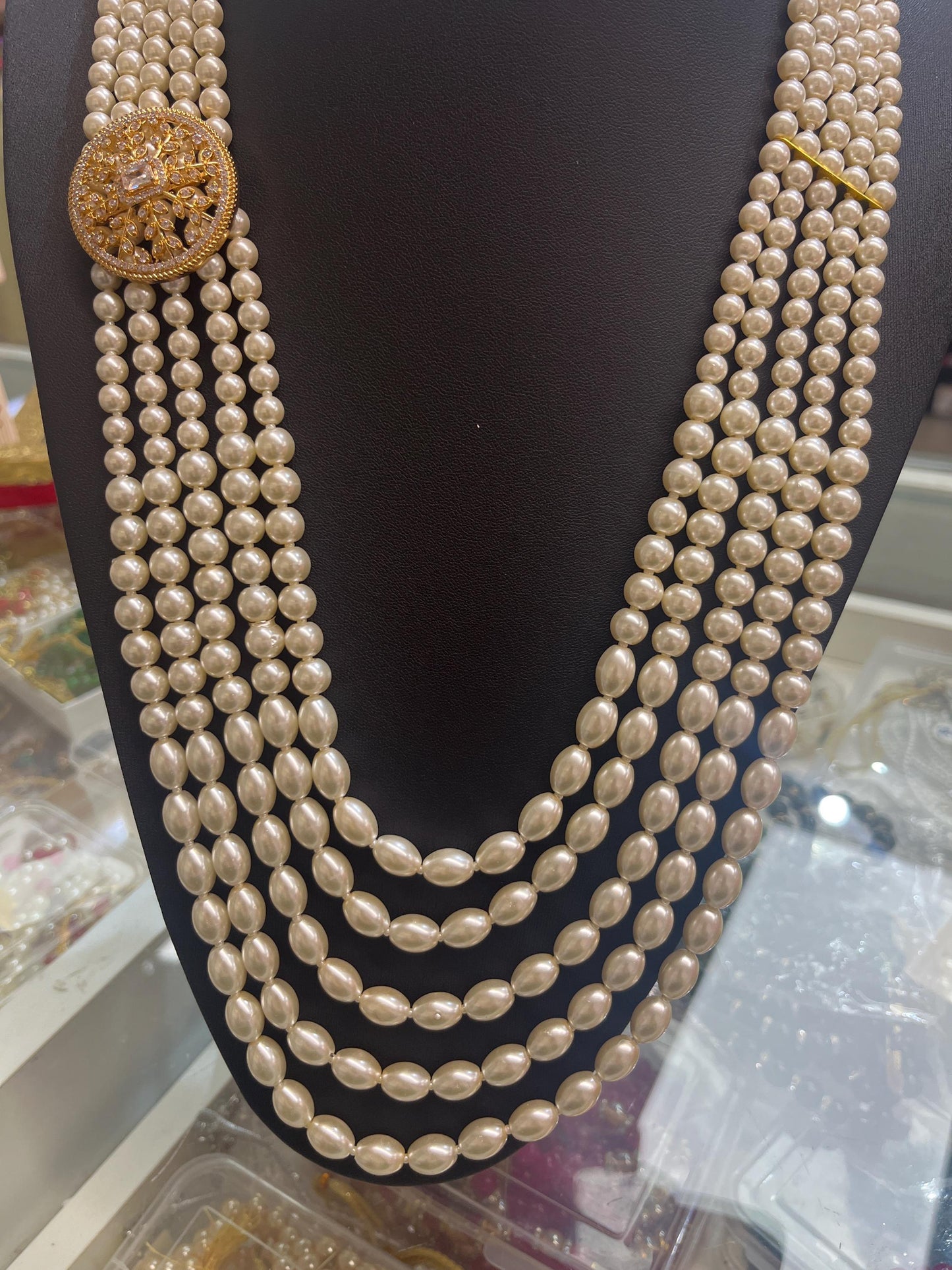 Indian Wedding- Pearl Necklace with Brooch for Men/Groom for Wedding (CreamBeads)