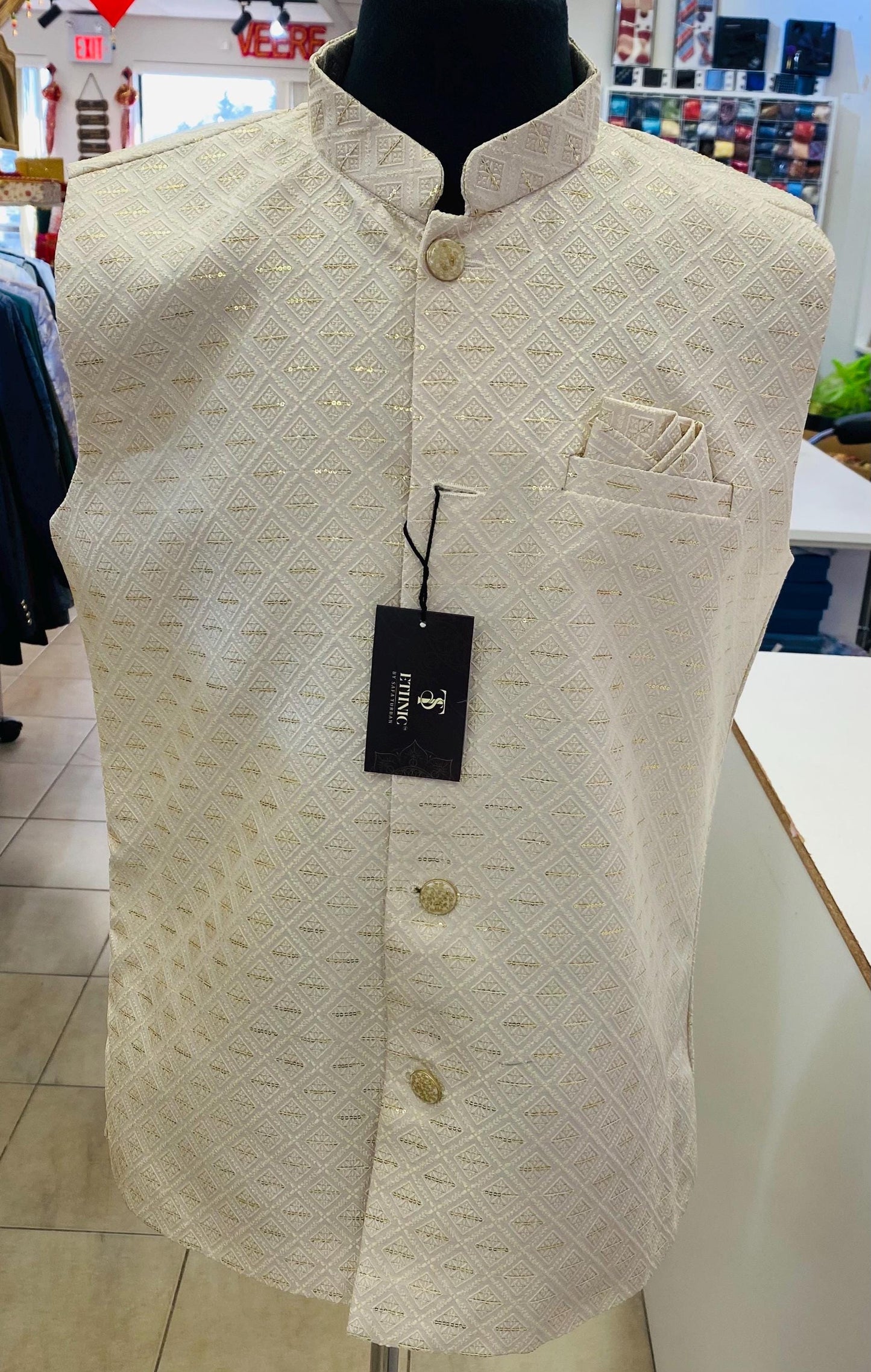 Designer Golden Men Vests- Men Vests- Wedding Vest, Kurta Pajama Vest, Prom Party Dress, Casual Wear (Size available 38,40,42,44,46)