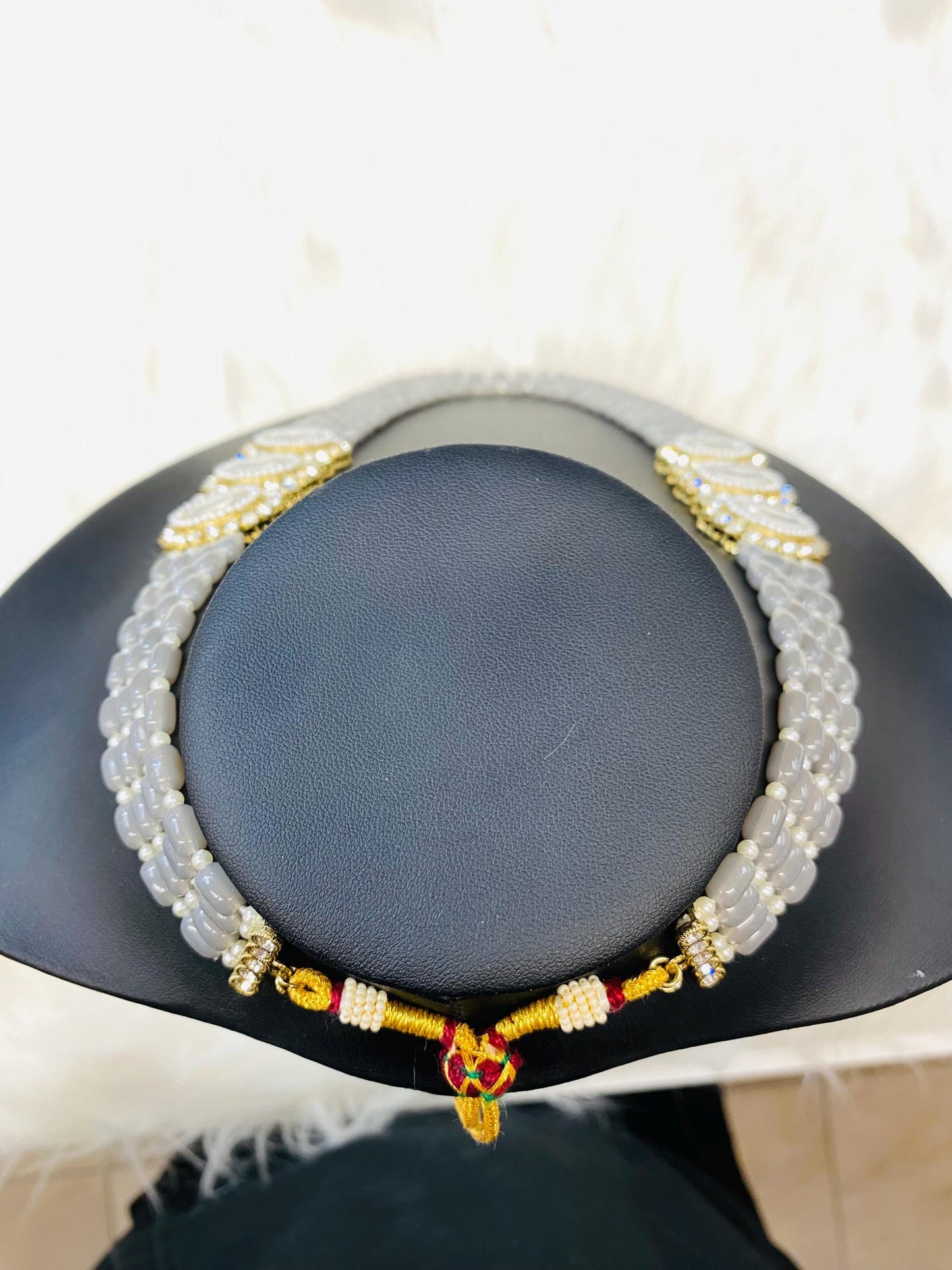 Indian Wedding-Grey PearlFour layer Necklace with Kundan Brooch for Men/Groom for Wedding (Grey/Golden Beads)