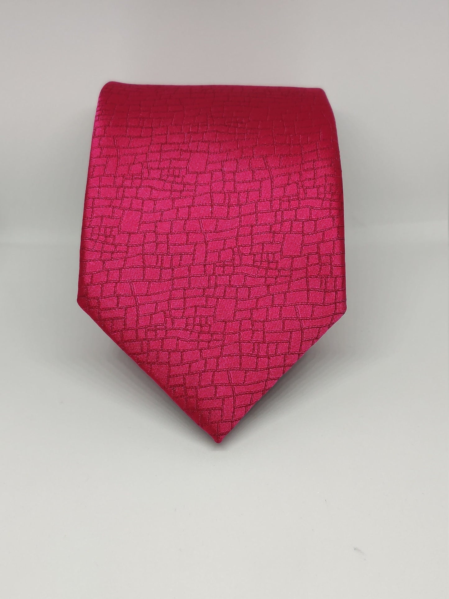 Mens Plaid Micro Self Silk Necktie Gift Set With Pocket Square (Majenta Colour)