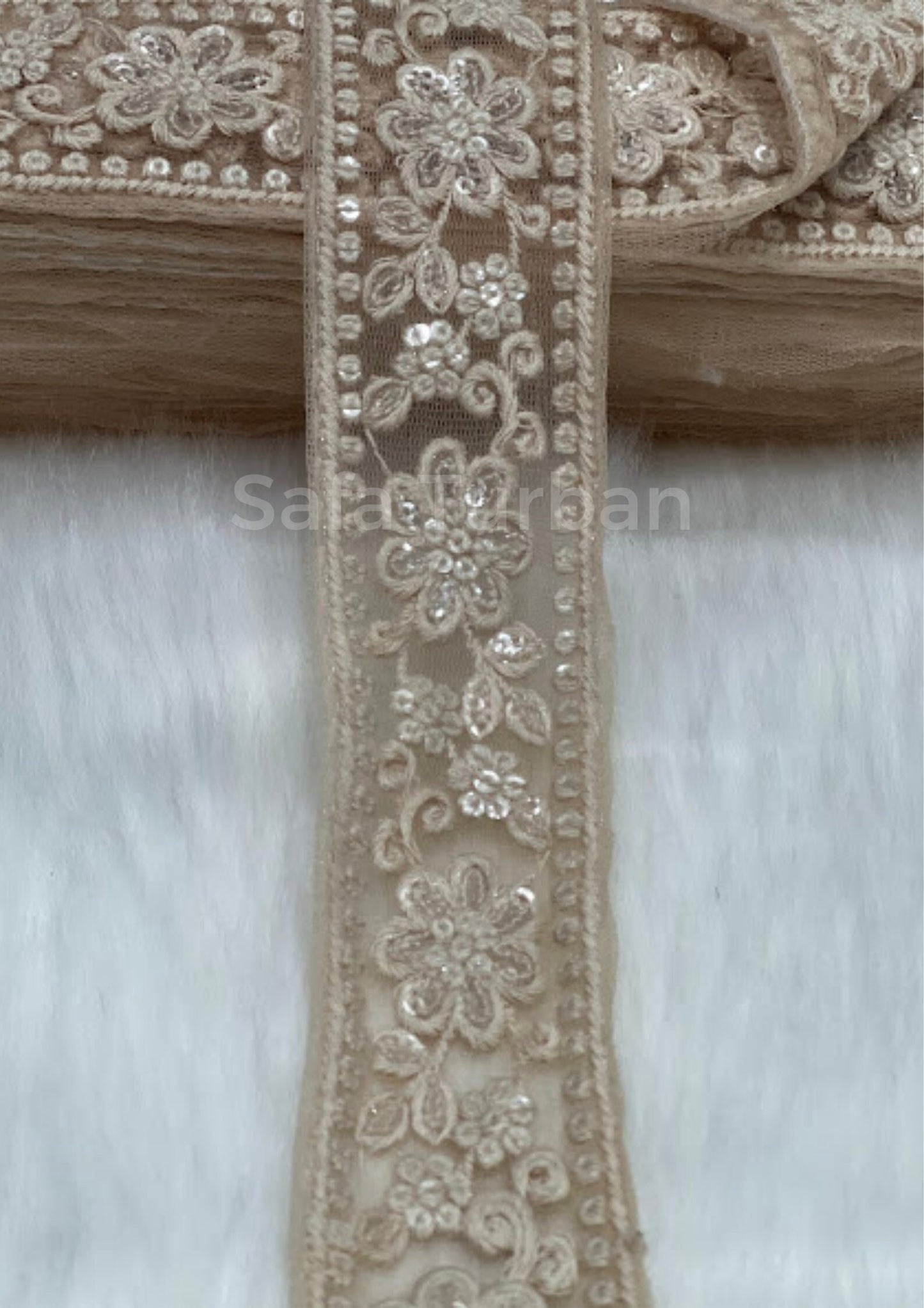 Highlight Border Lace for Dresses, Sarees, Lehenga, Suits, Blouses, Dupatta, Chunri, and Craft (1.50" wide)