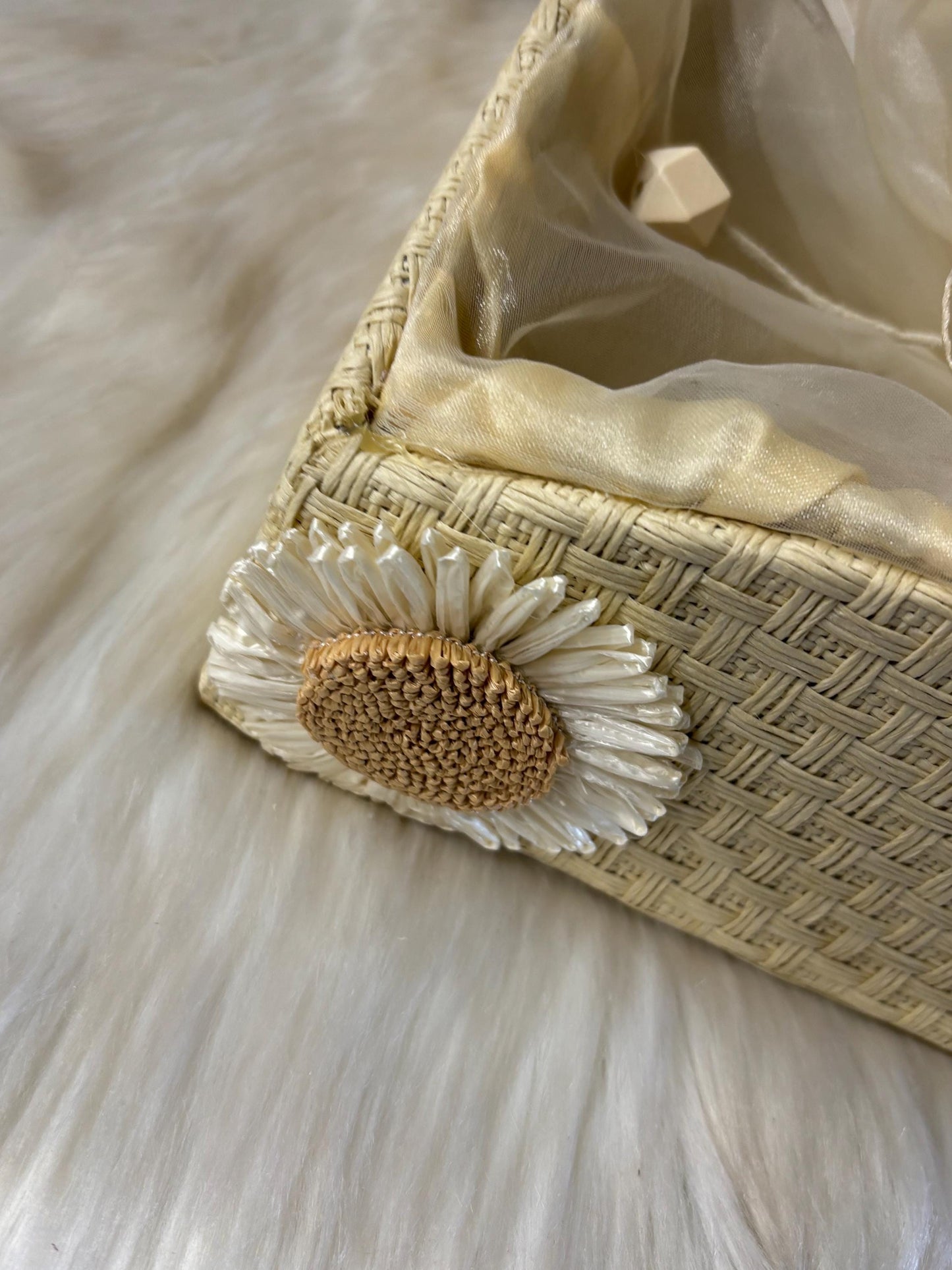 Fancy Gift Hamper Basket, Wedding Gift Packing Basket, Basket with Net, Wedding Hamper Trays, Pack of 3