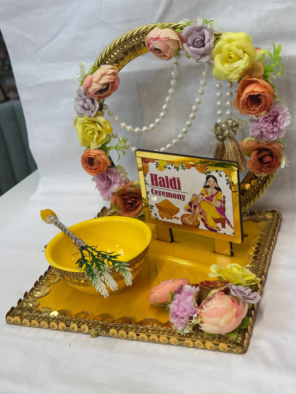 Wedding Accessories- Bride/Groom Mayian/ Haldi/ Maiyan/ Vatna Ceremony- Plate and 2 Bowls