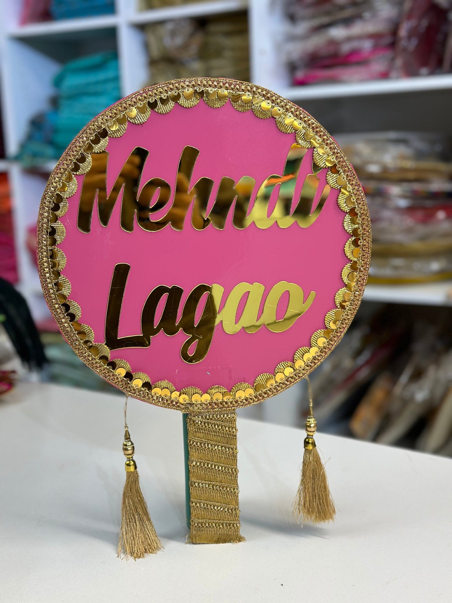Wedding Sign, “Mehndi Lagao”/wedding props/wedding decorations