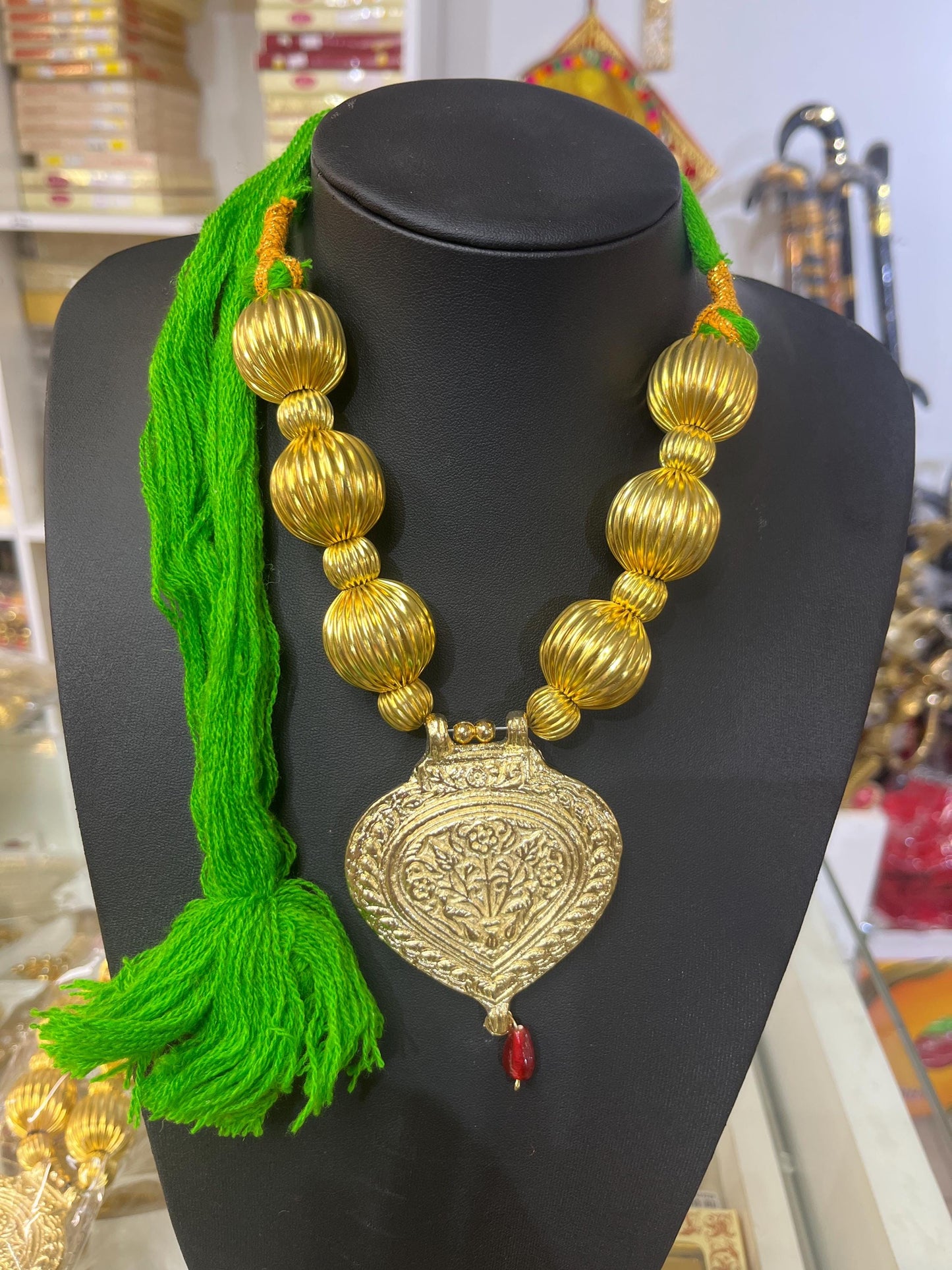 Kaintha Pendant Necklace (Punjabi Folk Cultural Bhangra/ Giddha)