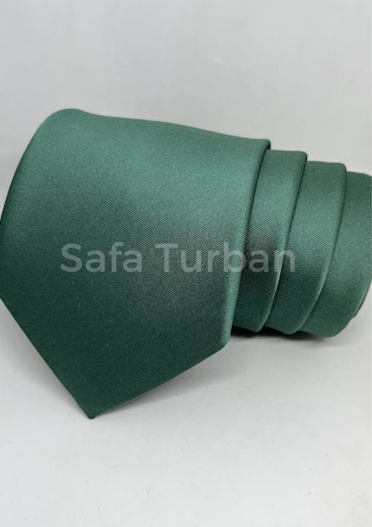 Mens Plaid Micro Self Silk Necktie Gift Set With Pocket Square (Green Colour)