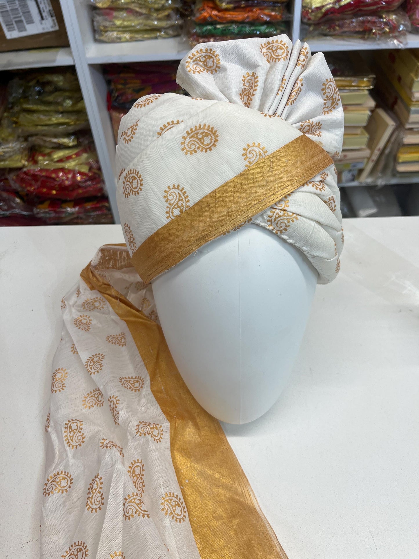 Indian Wedding- Hindu  Safa With Velcro for Baraati/Family Members, Safa Turban/Pagdi/Premade Turban Headwrap for dulha/baraati/Velcro safa
